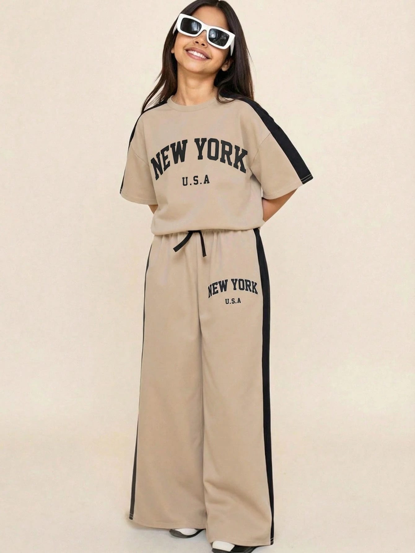 Ensemble t-shirt et pantalon décontracté, ample et minimaliste pour