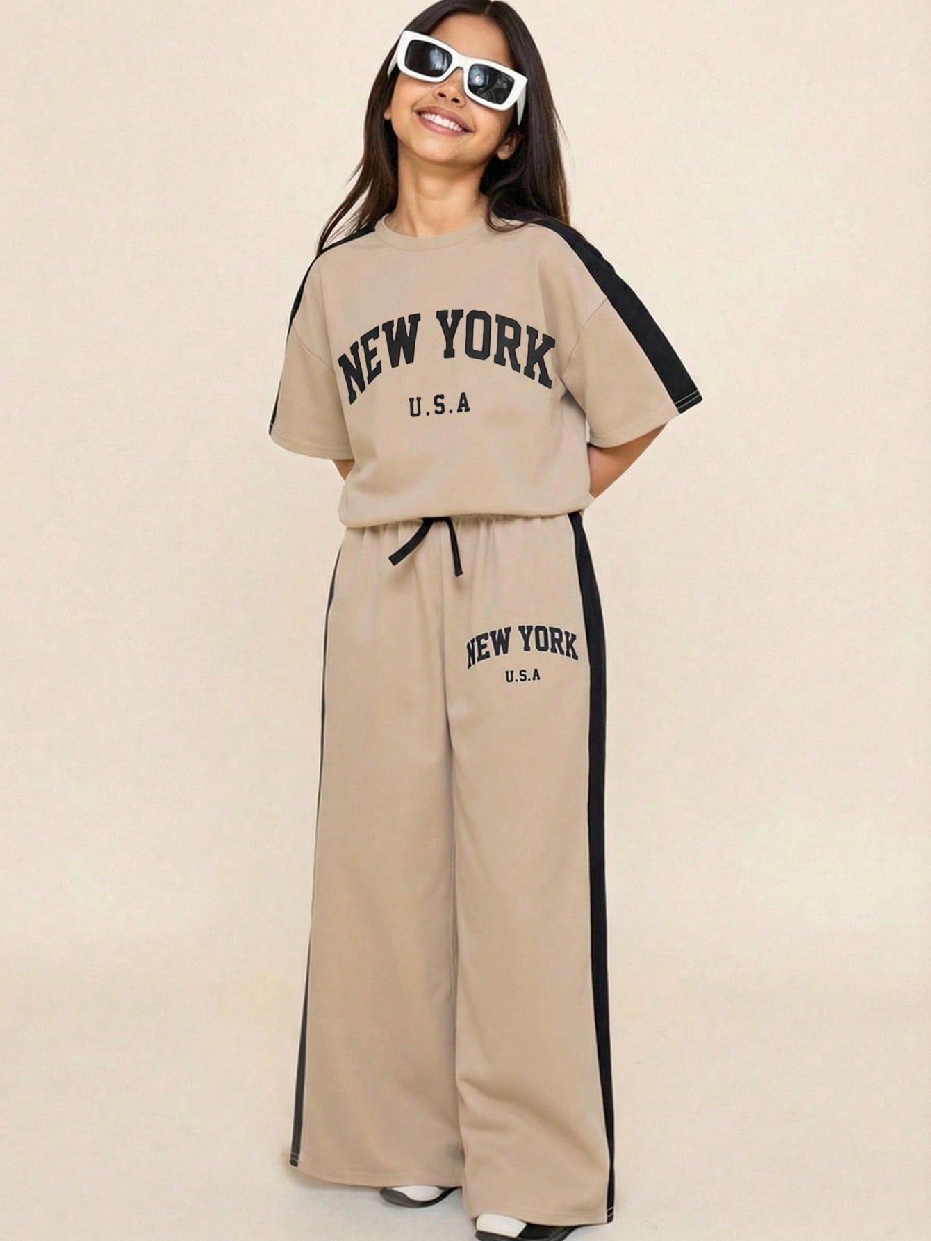 Ensemble t-shirt et pantalon décontracté, ample et minimaliste pour — vue 10