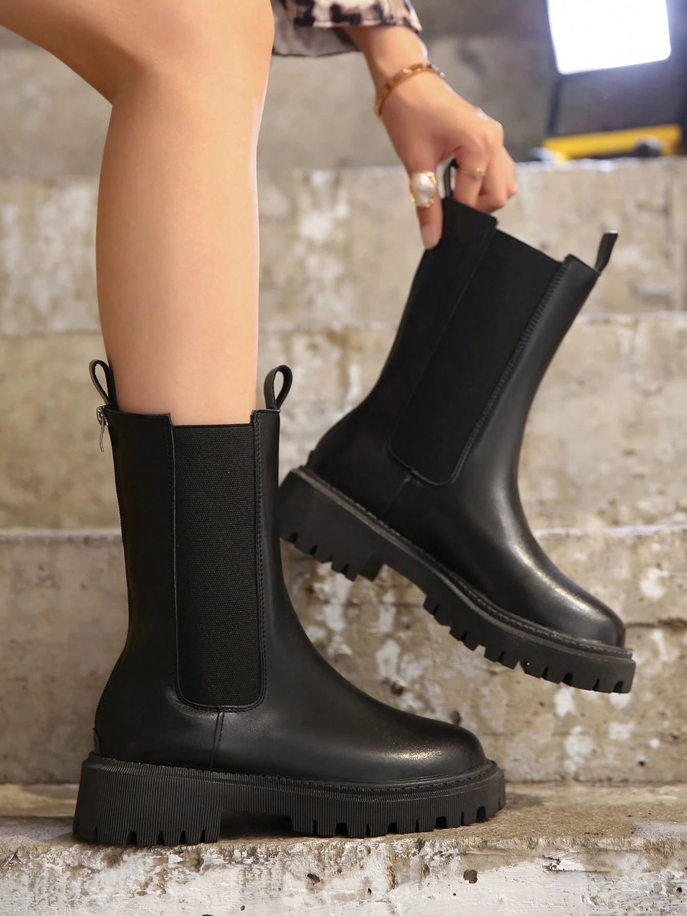 Bottes à semelle épaisse best-sellers pour femmes, automne-hiver, Ins, nouveau style de — vue 11