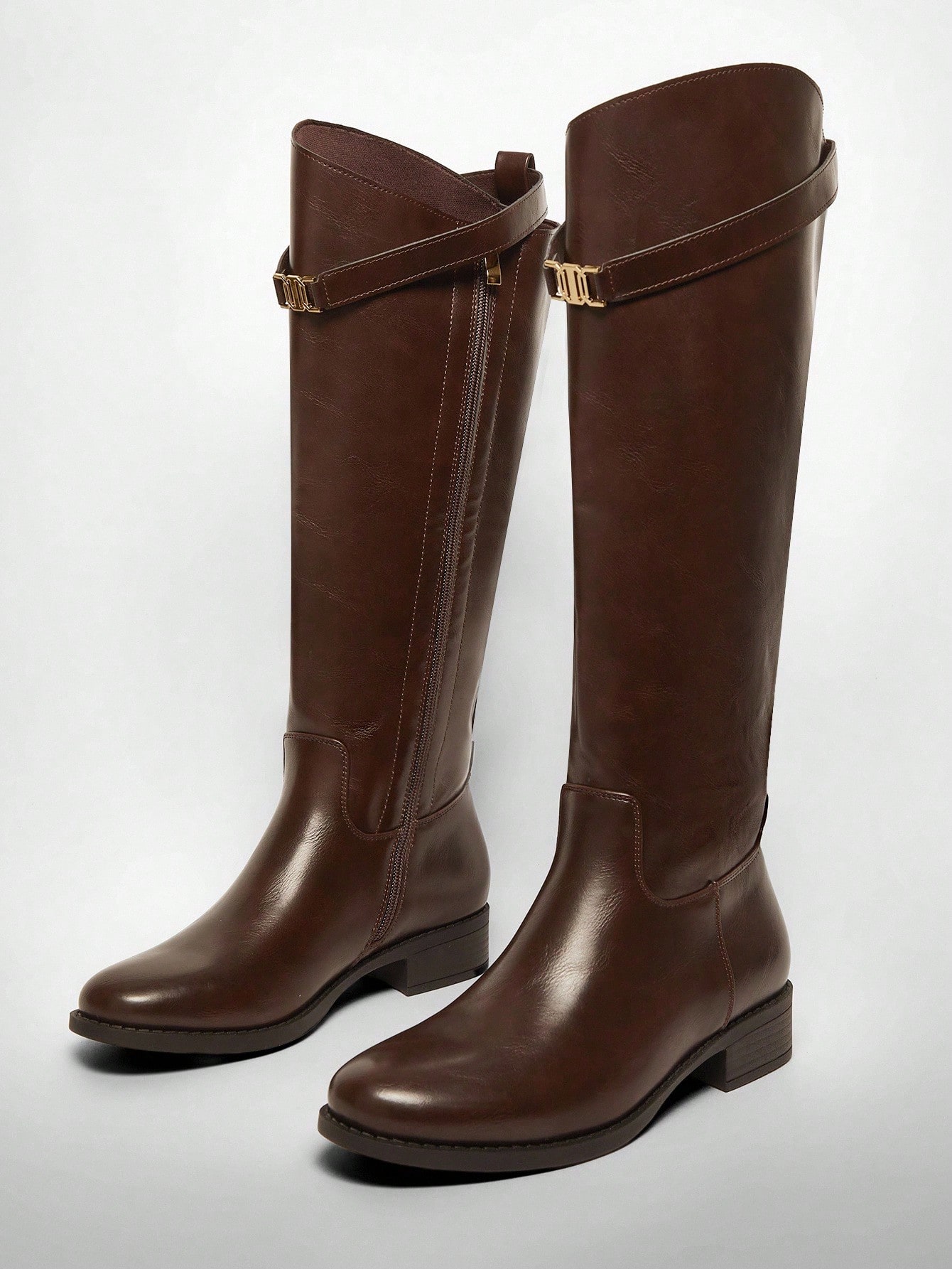 Solezae Bottes hautes confortables et décontractées pour femmes avec bout rond, talon