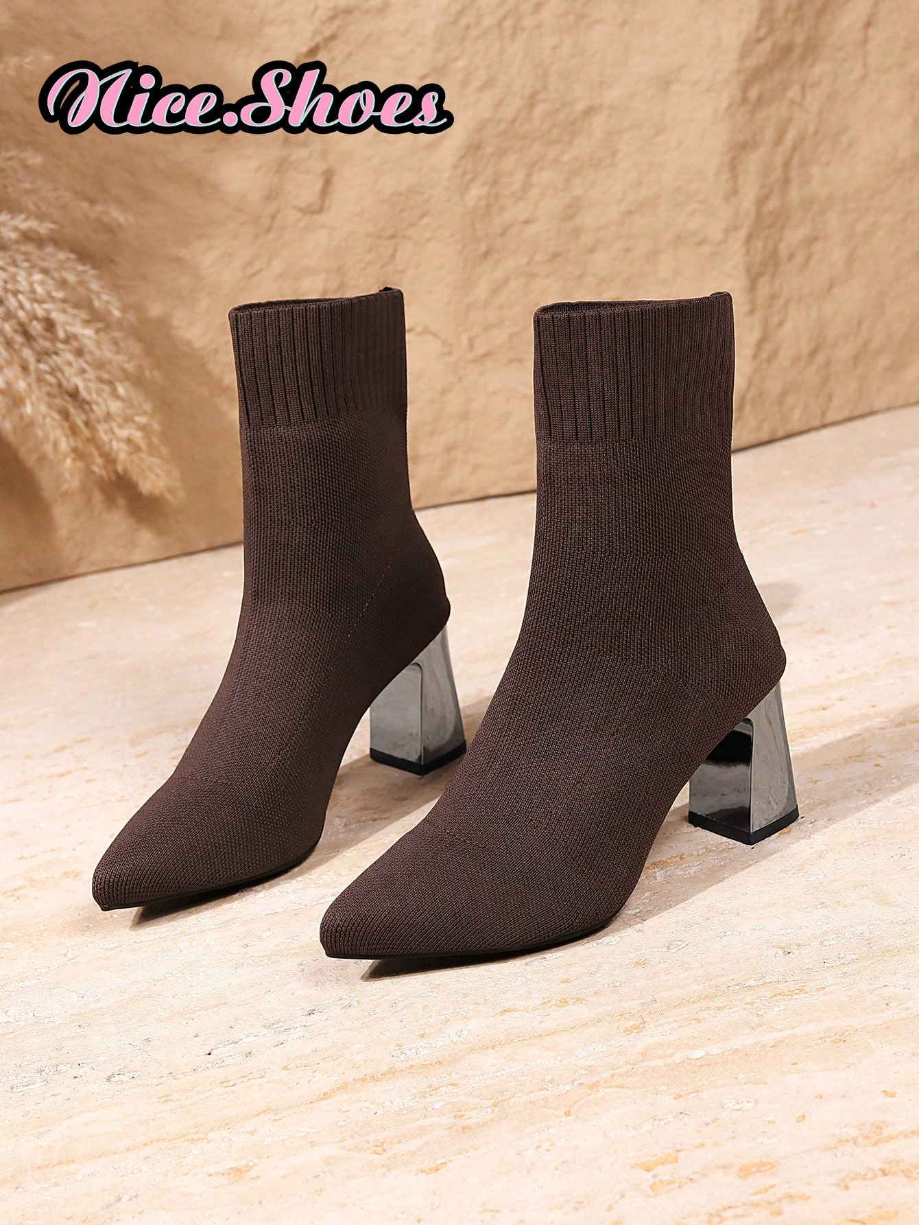 Nouvelles bottes élégantes à talon épais, bottes à bout pointu, bottes de printemps,