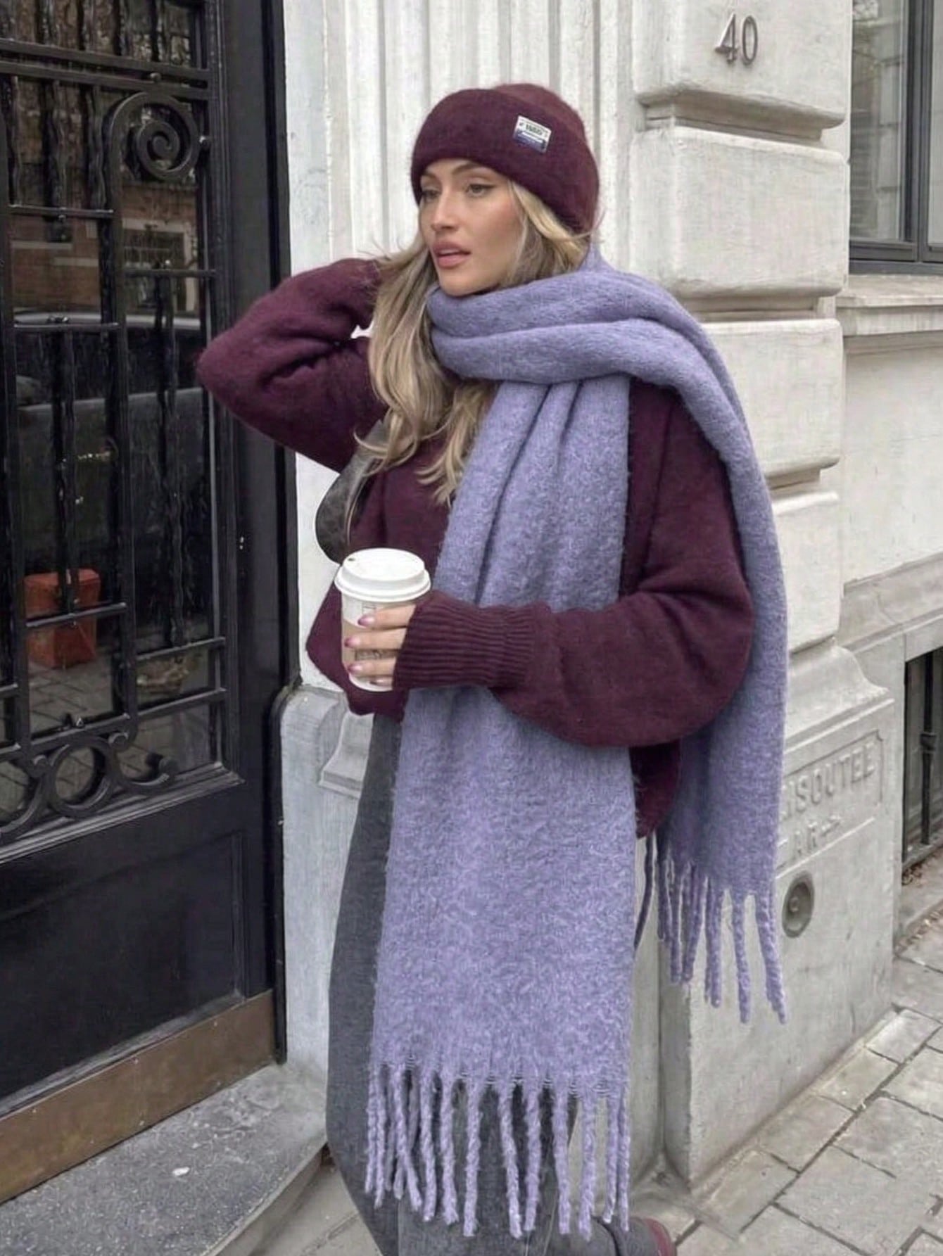 Écharpe tricotée élégante avec franges pour femmes - Confortable, coupe-vent, chaude, — vue 4