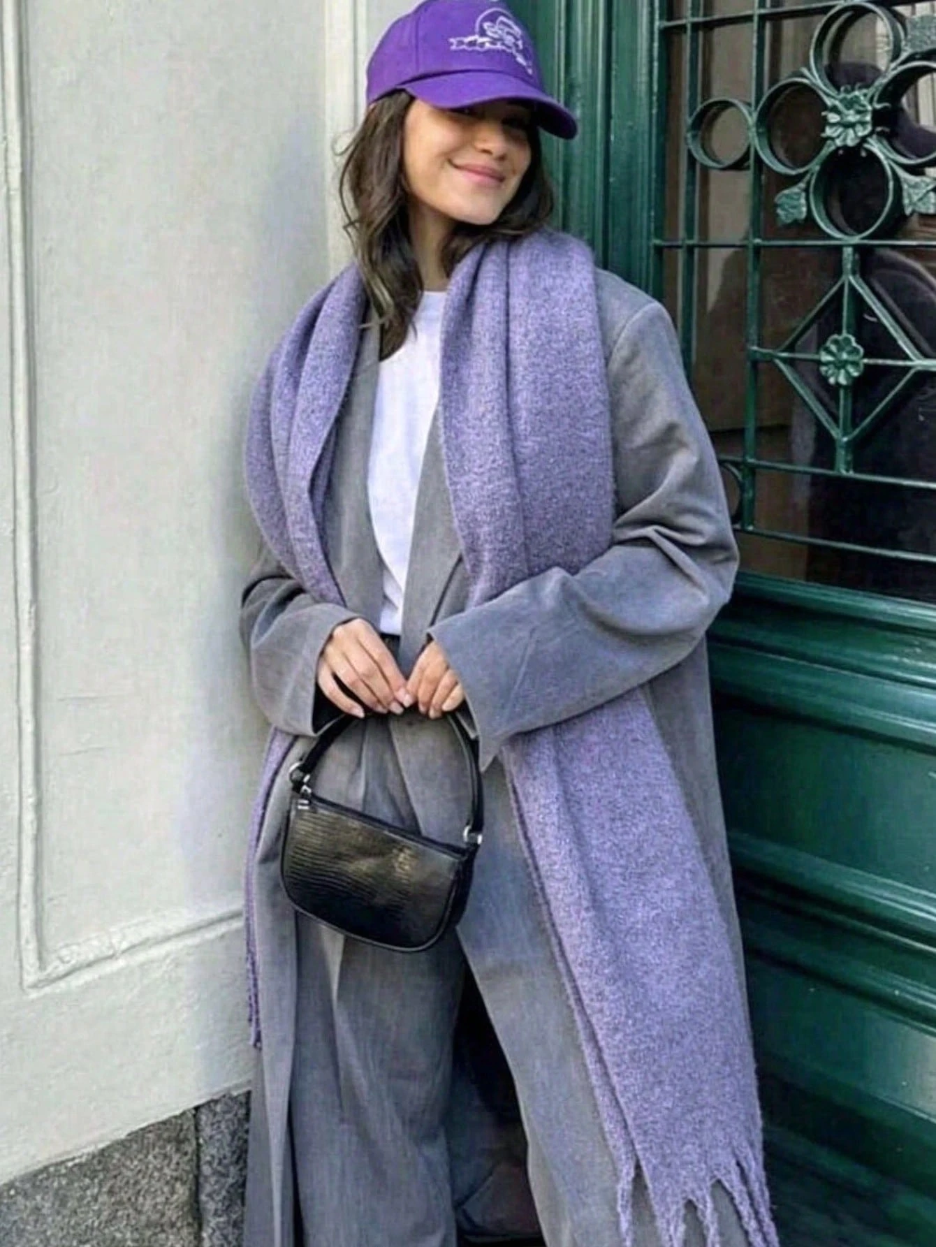 Écharpe tricotée élégante avec franges pour femmes - Confortable, coupe-vent, chaude, — vue 8