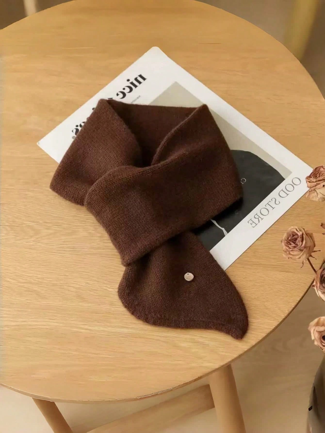 Écharpe en polyester de couleur unie, petite écharpe croisée automne/hiver, tour de cou — vue 10