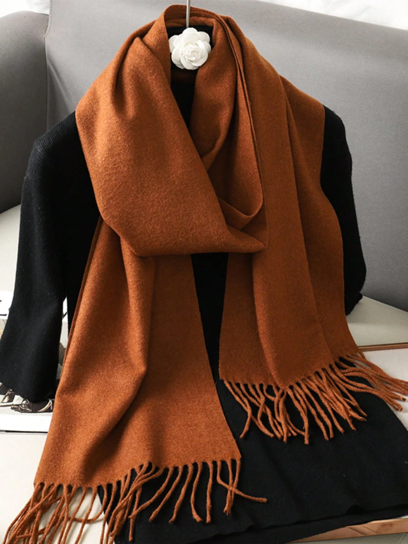 Écharpe pashmina femme en sergé premium avec franges, couleur unie, automne/hiver, châle — vue 6