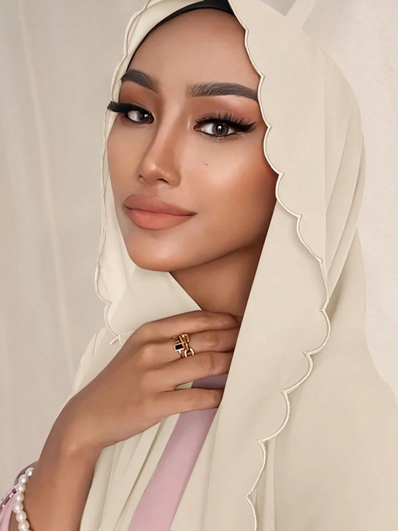 Foulard de tête pour femme 180*70CM couleur unie avec bordure en dentelle élégant en — vue 6