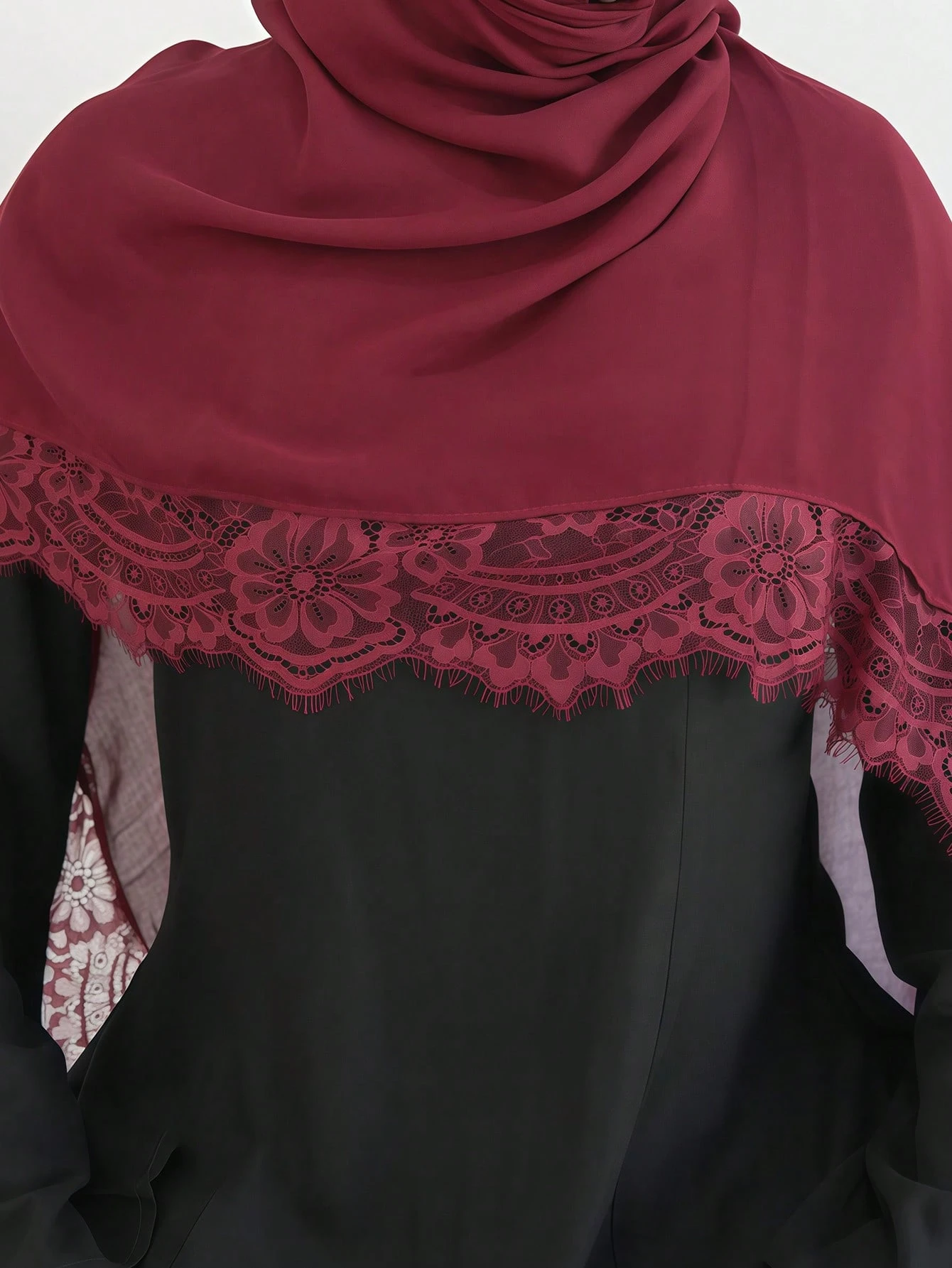 Foulard rectangulaire large élégant en modal léger avec bordure en dentelle pour femmes, — vue 3