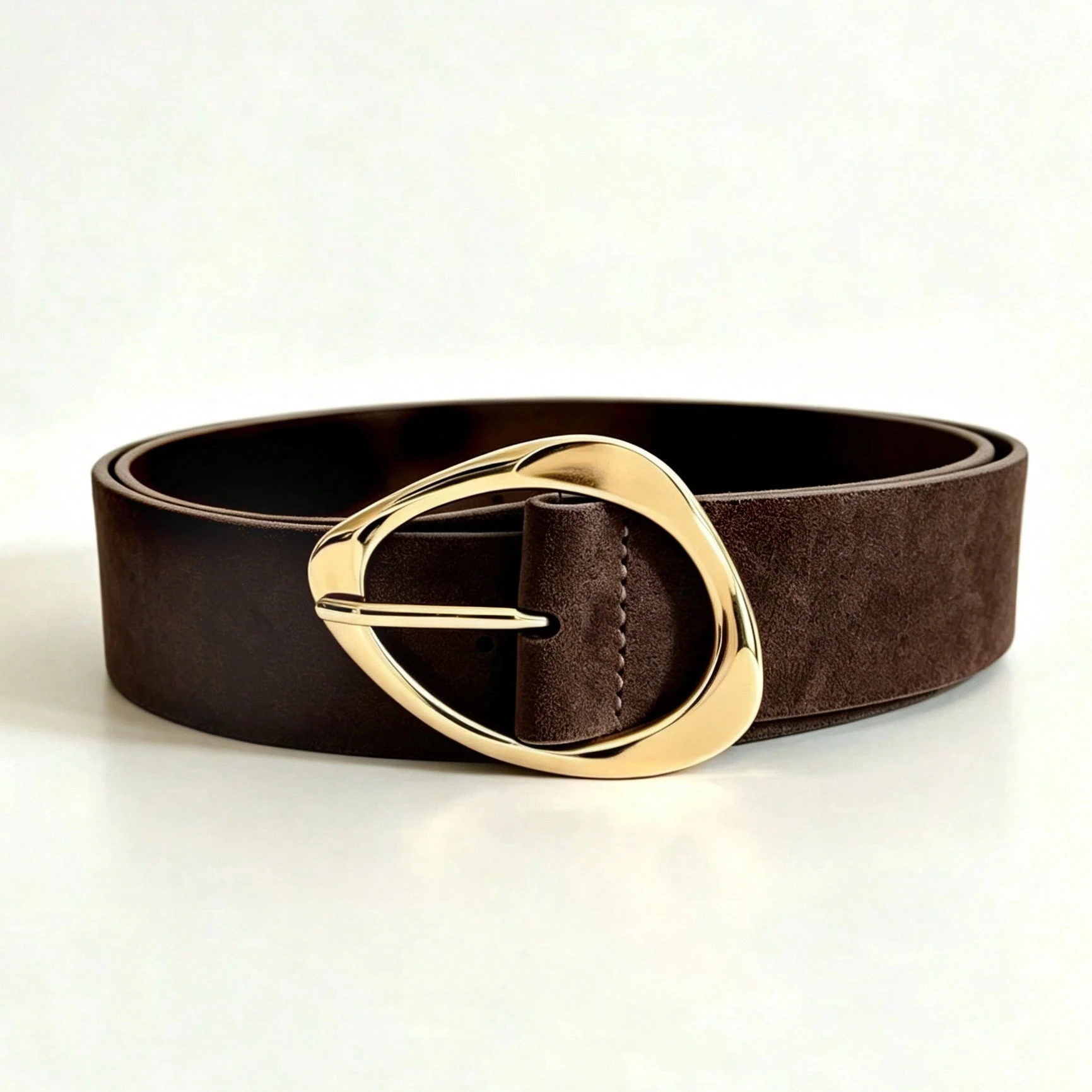 Ceinture fine pour femme en daim marron café avec boucle métallique, style décontracté