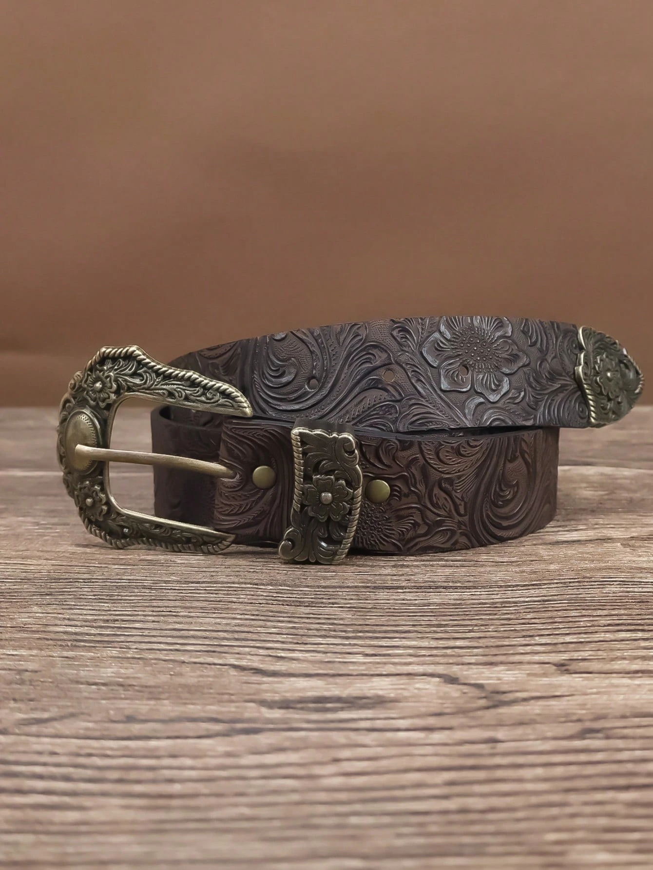 Ceinture rouge à boucle sculptée bohème, PU gaufré de couleur unie vintage, style punk, — vue 8