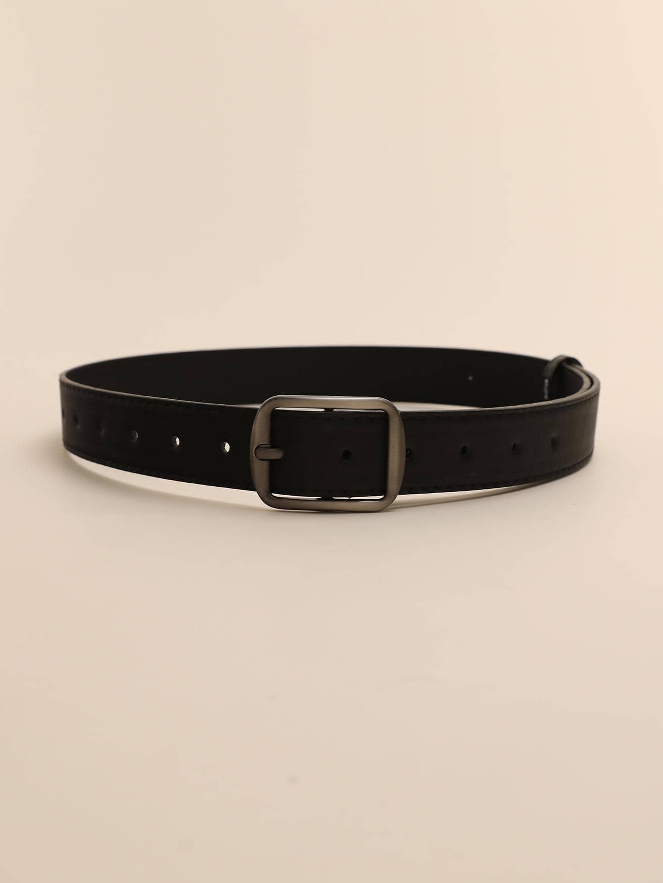 Ceinture en PU de couleur café avec boucle argentée et détails de couture. Bohème, — vue 8