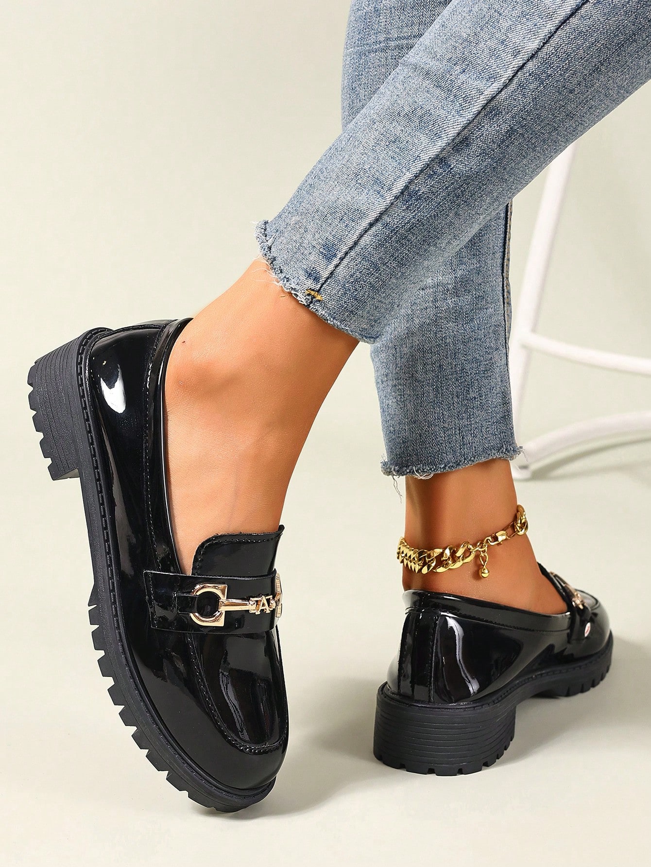 Chaussures mocassins style collégien brillant, légères et respirantes, à enfiler, à talon — vue 6