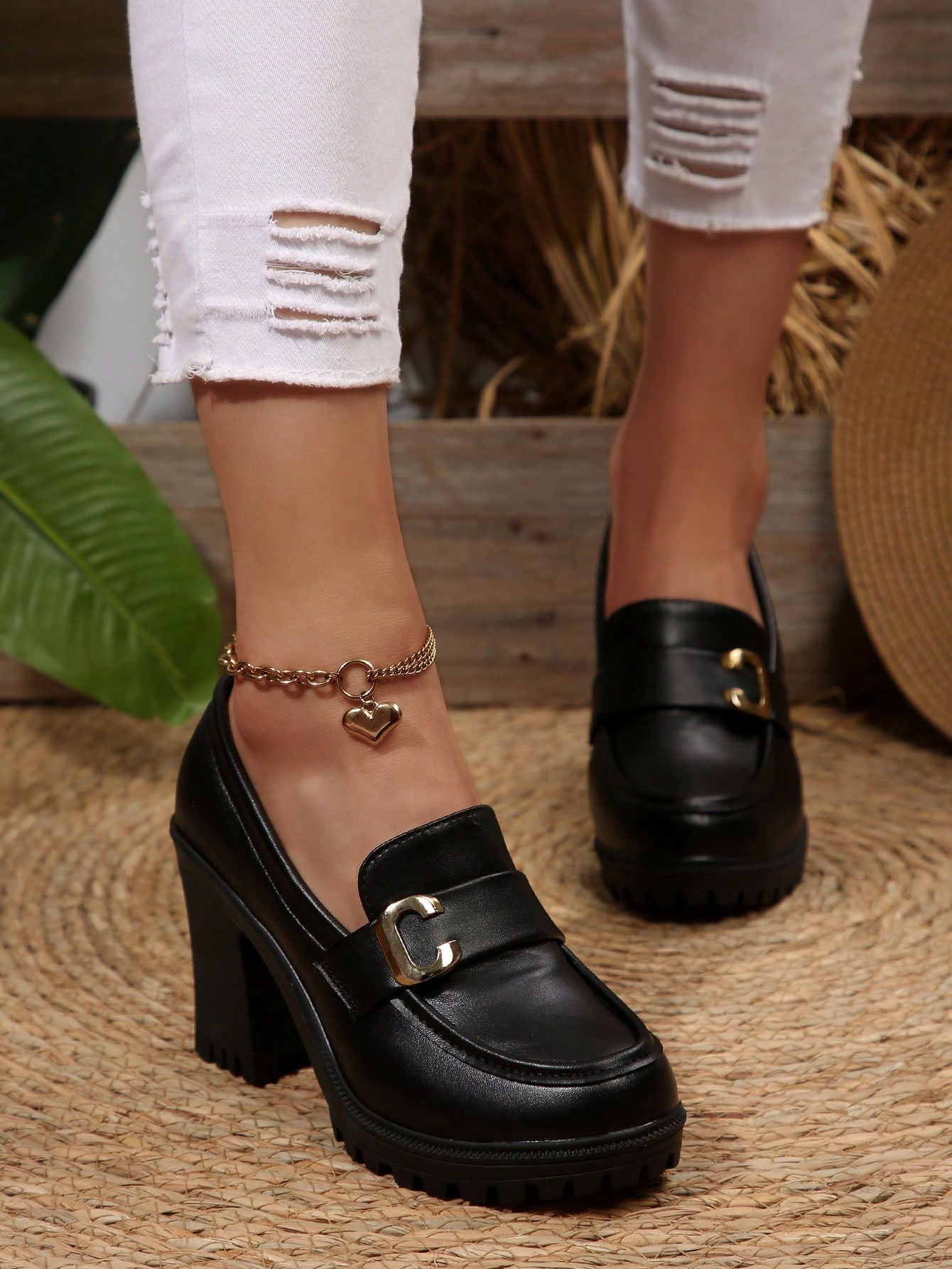 Mocassins femme à semelle épaisse noire et talon compensé avec décoration de chaîne, — vue 10