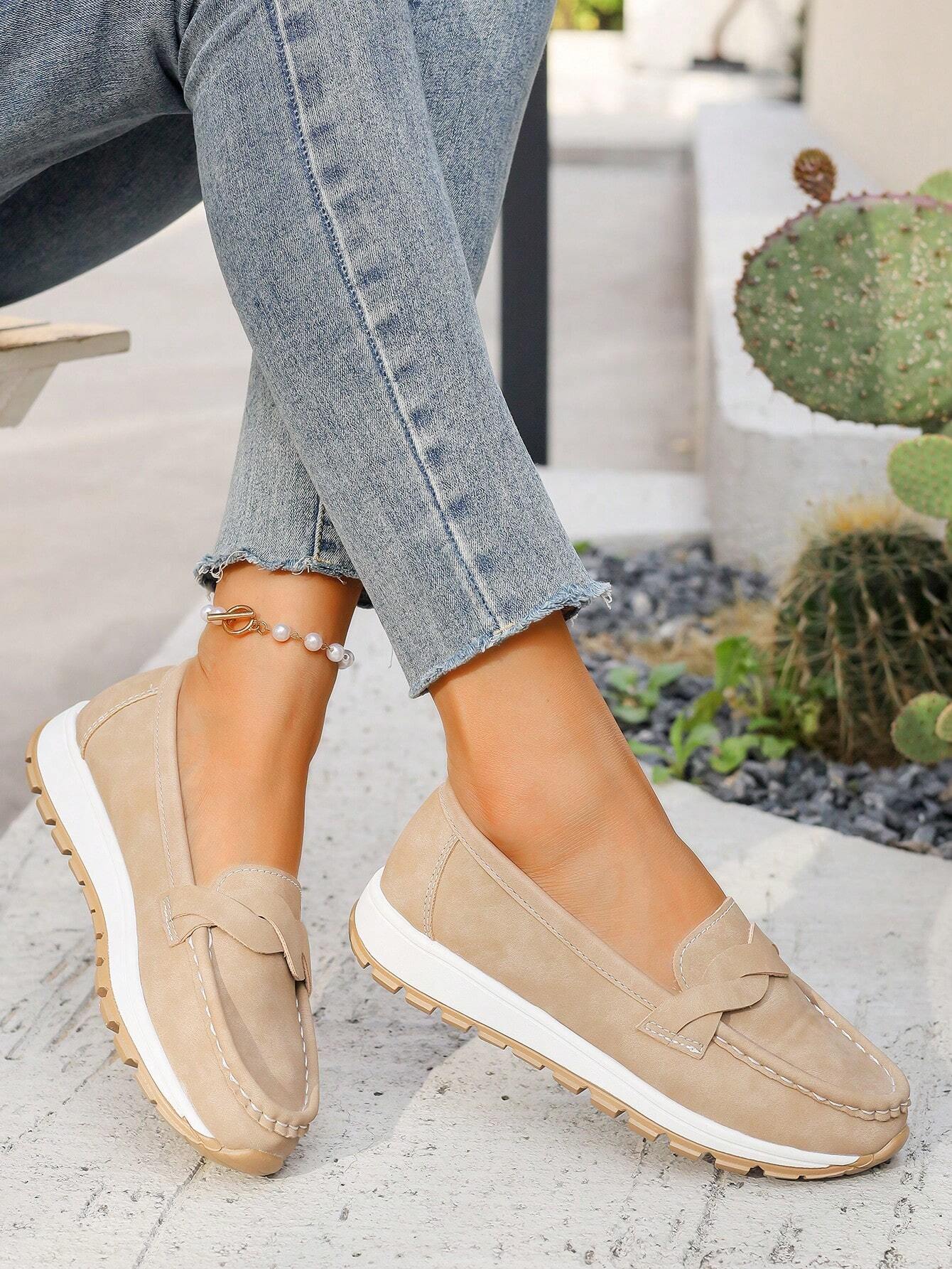 Chaussures d'été ajourées nouveau style pour femmes d'âge moyen, chaussures pour maman, — vue 4