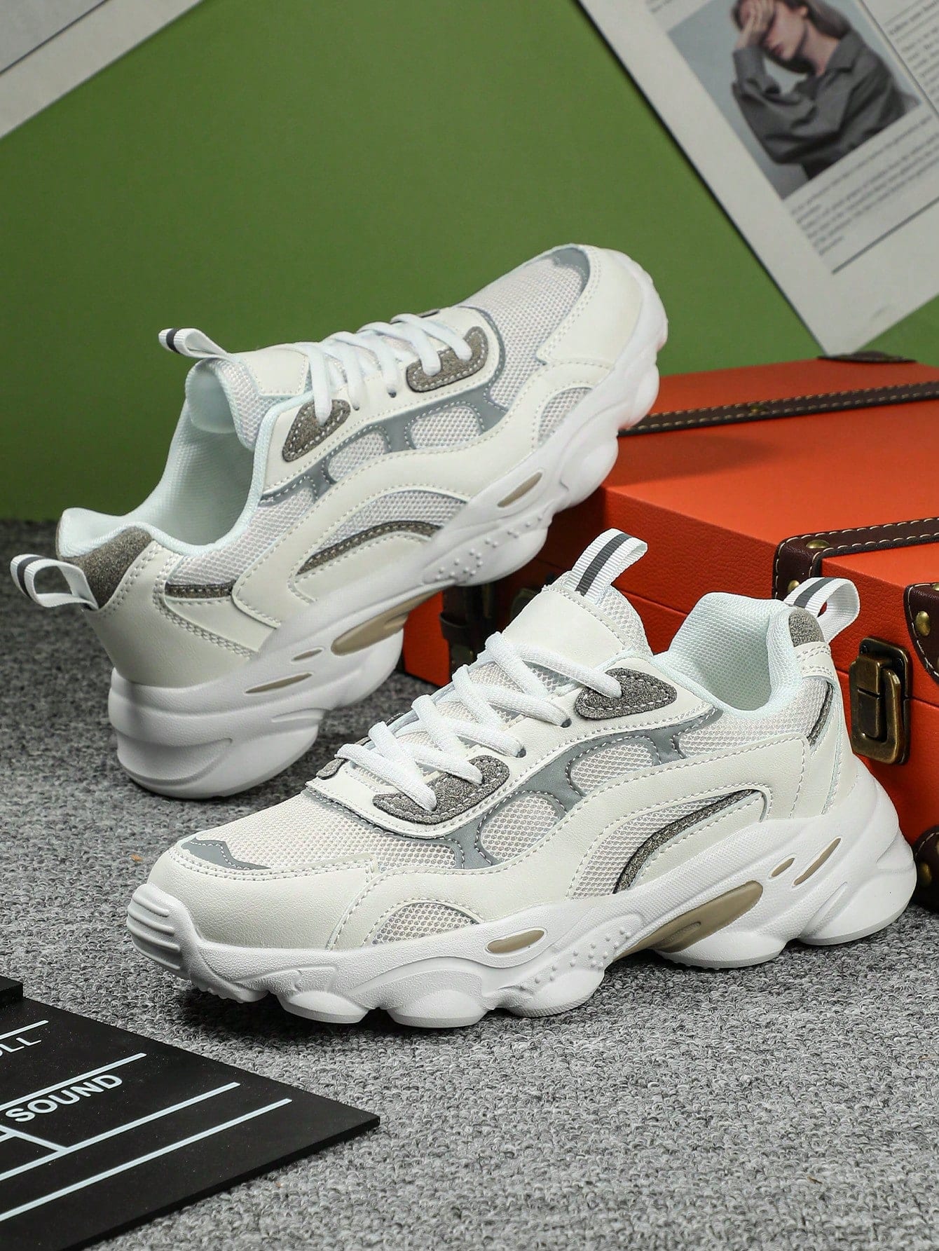Chaussures de marche confortables et décontractées pour hommes, avec design
