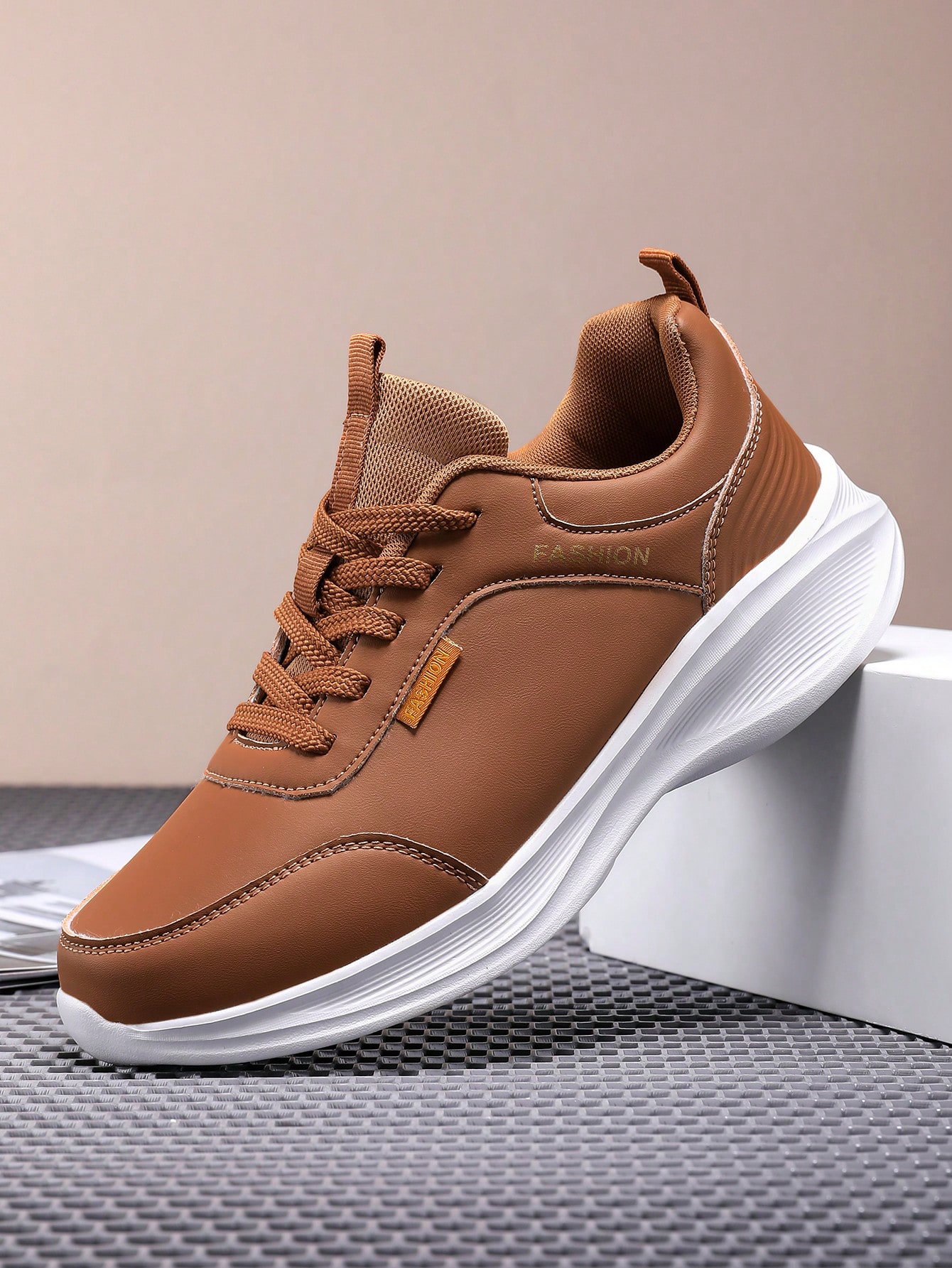 Chaussures de sport décontractées blanches pour hommes, baskets confortables à lacets — vue 6