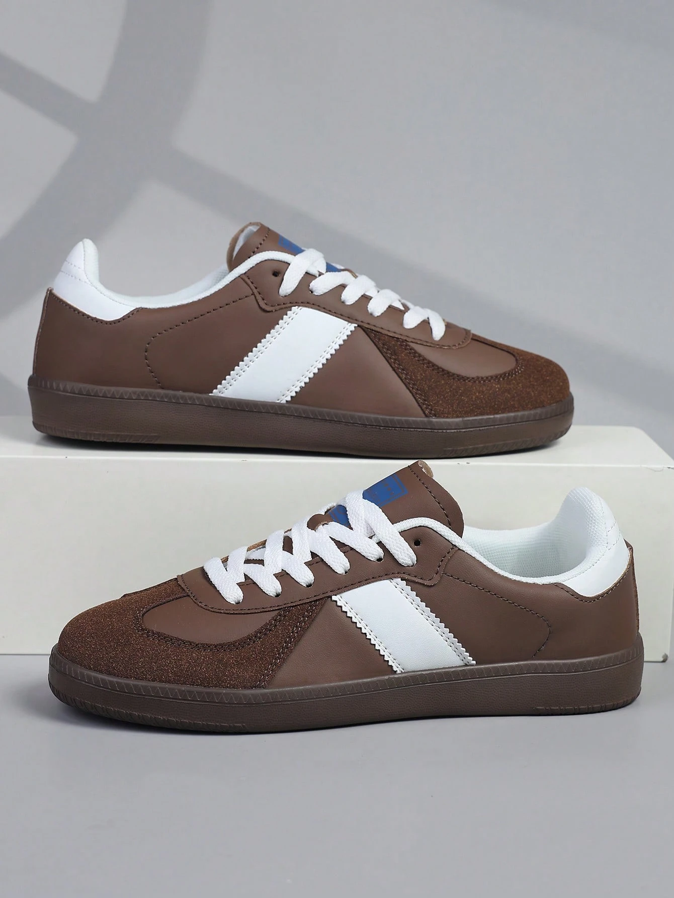 Chaussures d'entraînement vintage marron pour hommes, baskets à semelle souple et légère, — vue 4