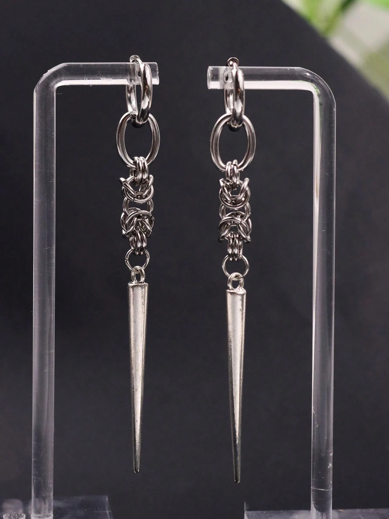 1 paire de boucles d'oreilles en alliage conique et piquante, style punk gothique hip-hop — vue 7
