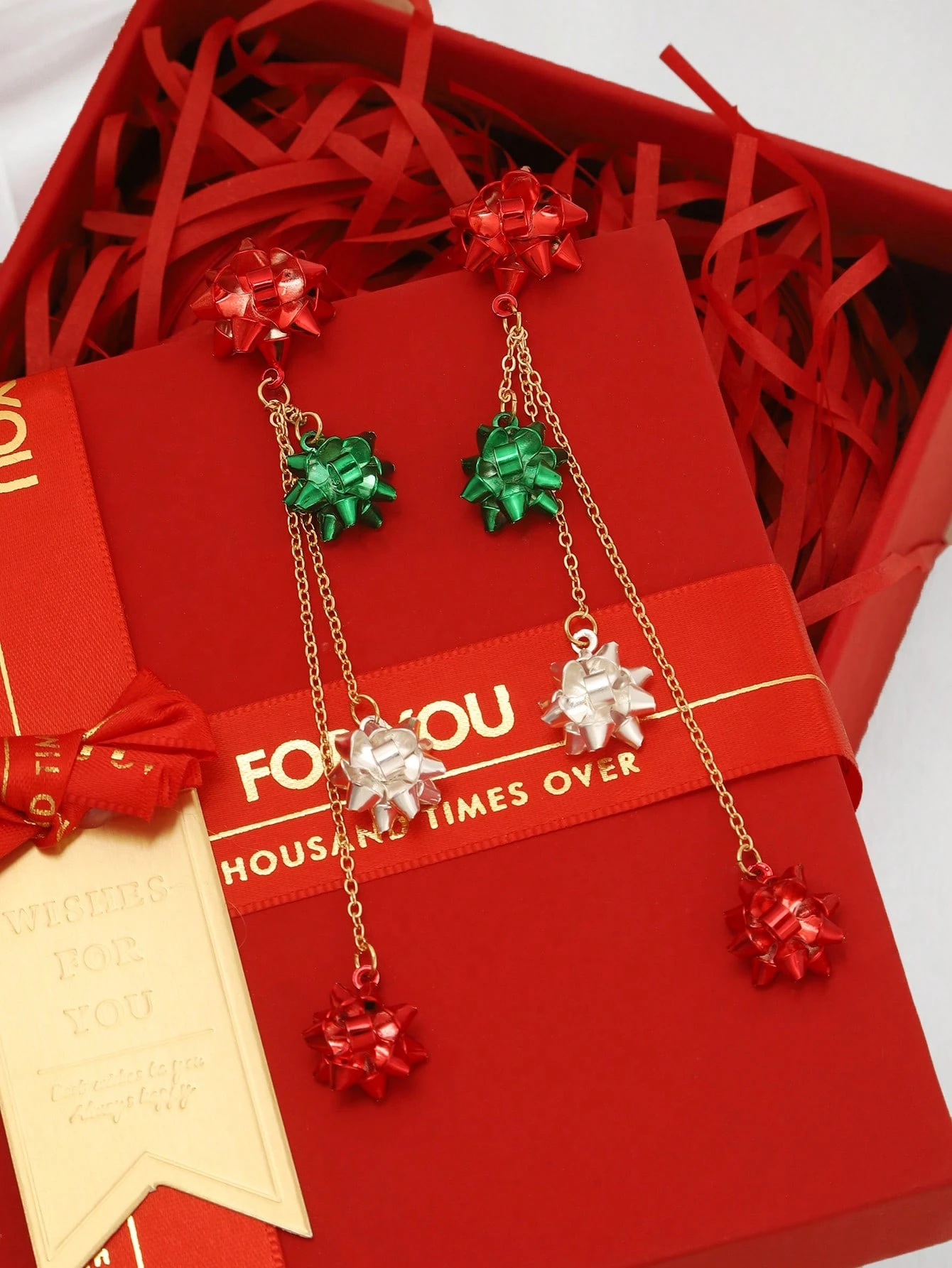 1 paire de boucles d'oreilles pendantes avec fleur de Noël et Père Noël à gland, cadeau — vue 9