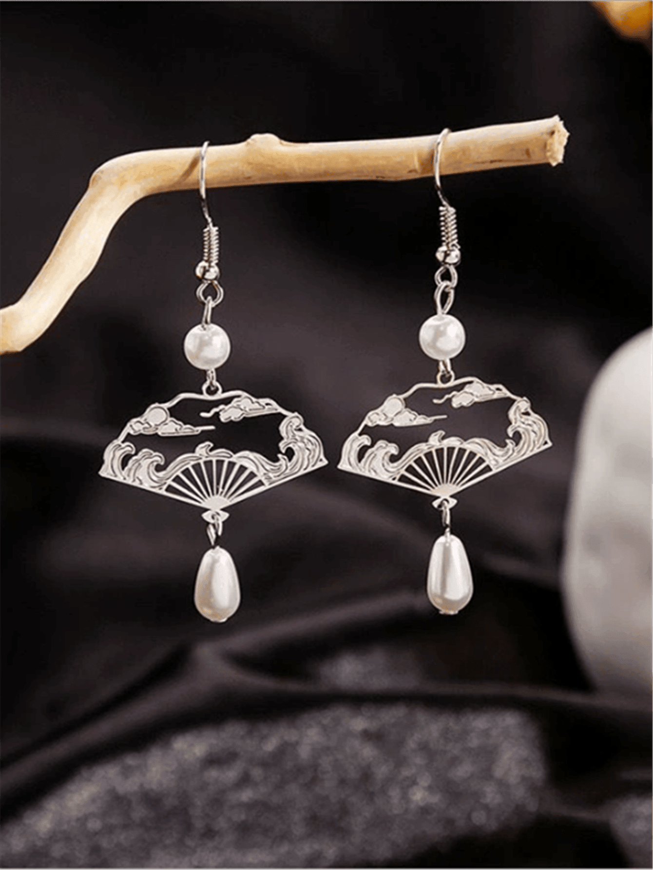 1 paire de boucles d'oreilles en forme d'éventail, argent chinois avec perle, design — vue 12
