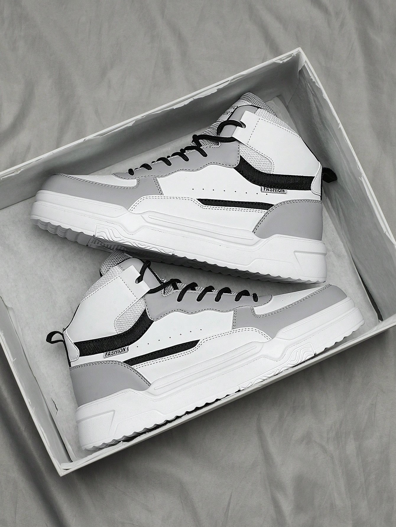 (Taille petite) Baskets patchwork noir et blanc pour hommes, design de niche à lacets — vue 4