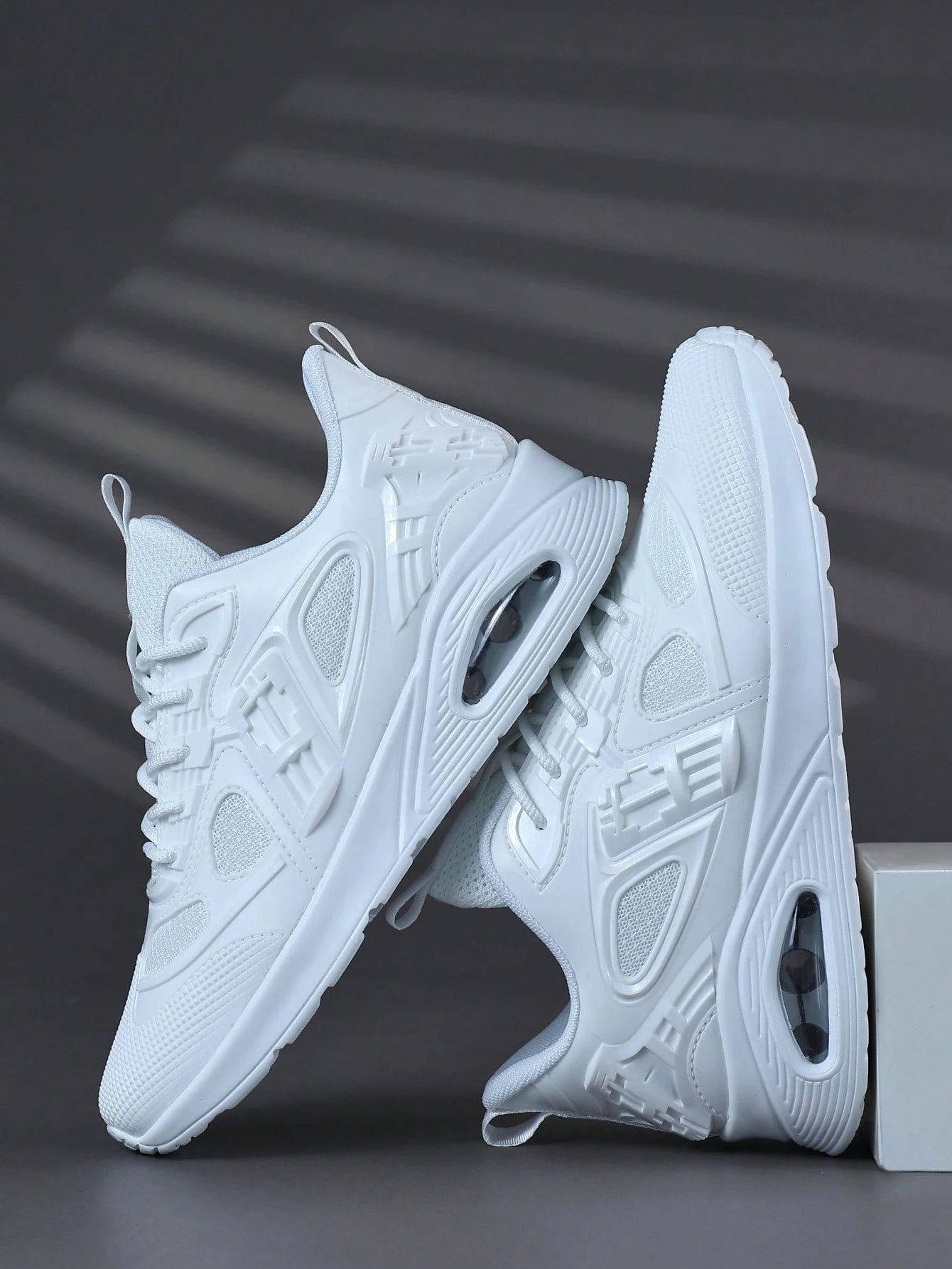 Chaussures de sport noires à coussin d'air pour hommes, chaussures de course respirantes — vue 4