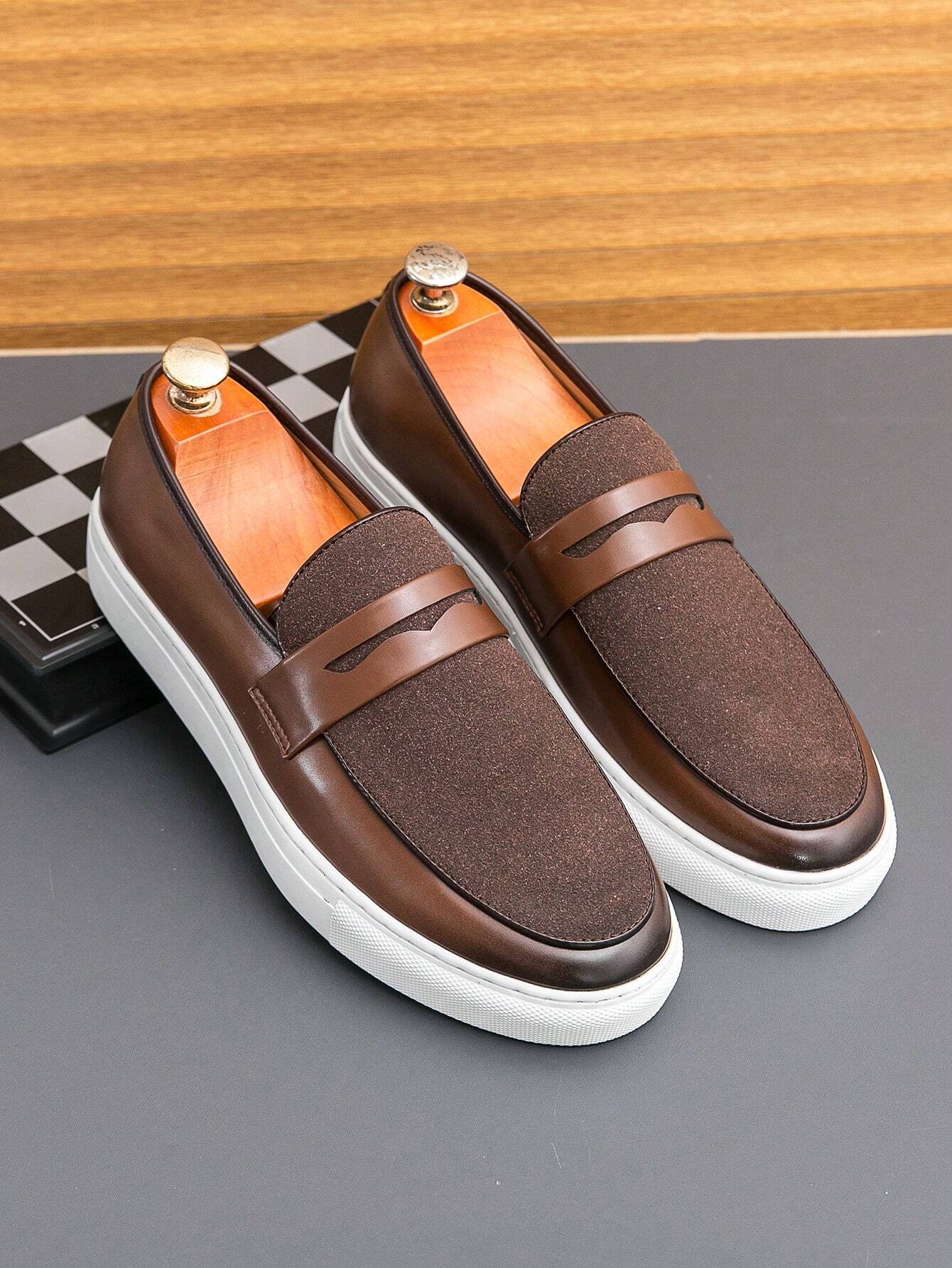 Chaussures de ville casual à semelle plate et style sport, couleur unie pour hommes