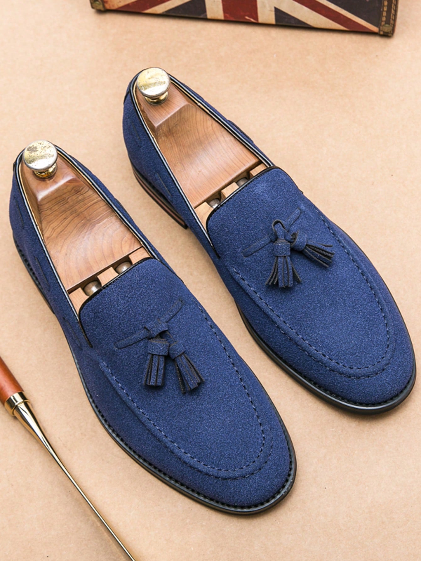Mocassins mat de style britannique pour hommes avec glands et surpiqûres en haricot, — vue 3