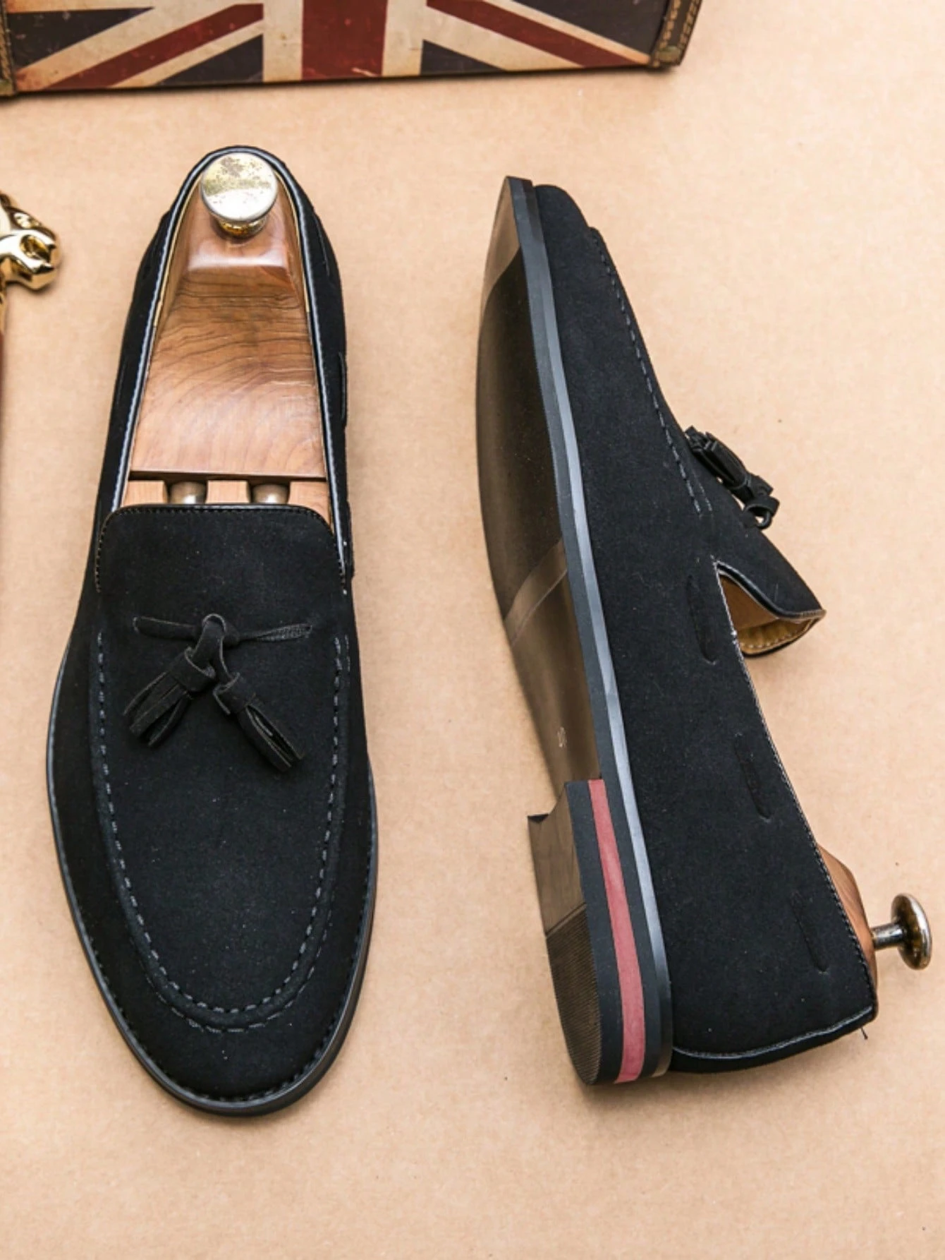 Mocassins mat de style britannique pour hommes avec glands et surpiqûres en haricot, — vue 4