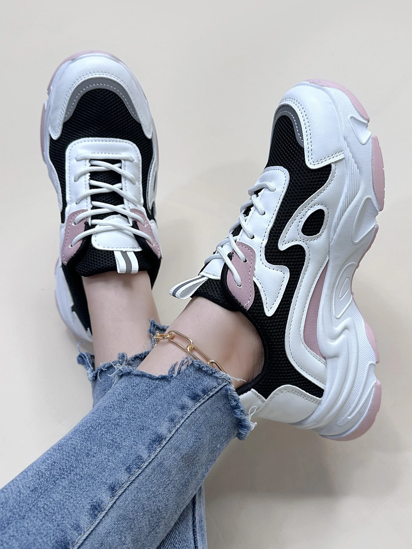 2025 Automne Femmes Chaussures de course à semelle épaisse, bout rond, lacets, blocs de — vue 3