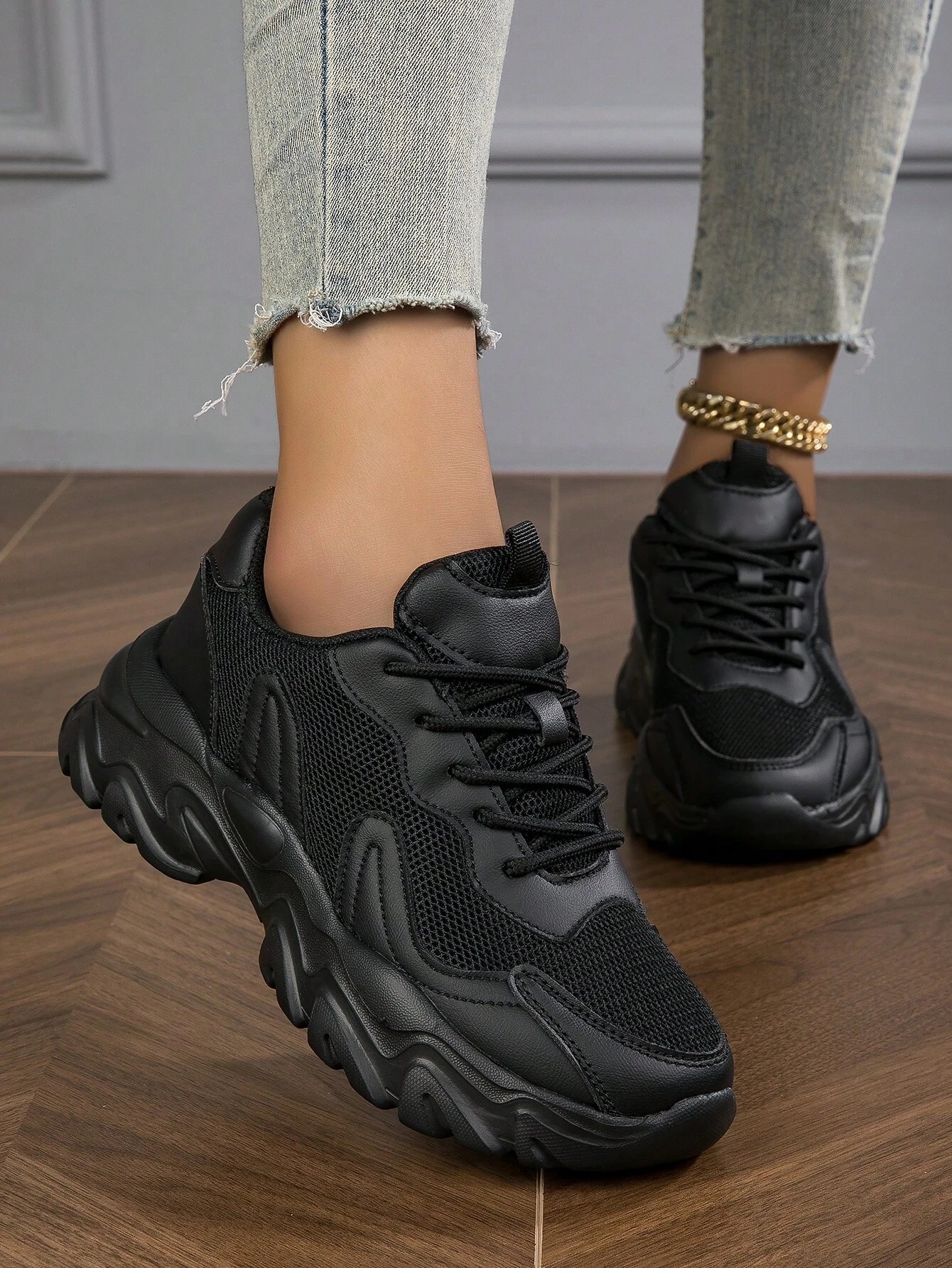 Nouvelle Arrivée Chaussures Épaisses Denses Noires, Chaussures De Marche Occasionnelles — vue 3