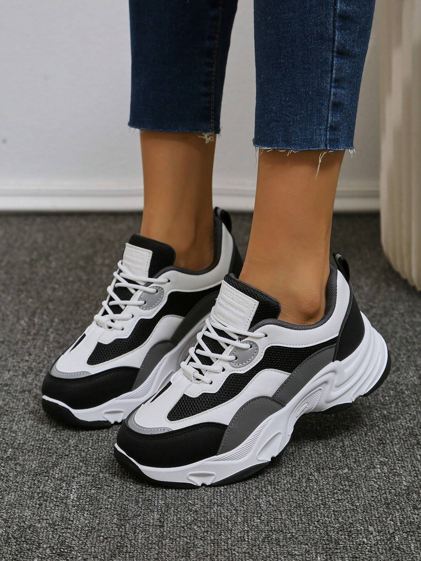 2025 Automne Femmes Chaussures de course à semelle épaisse, bout rond, lacets, blocs de — vue 12