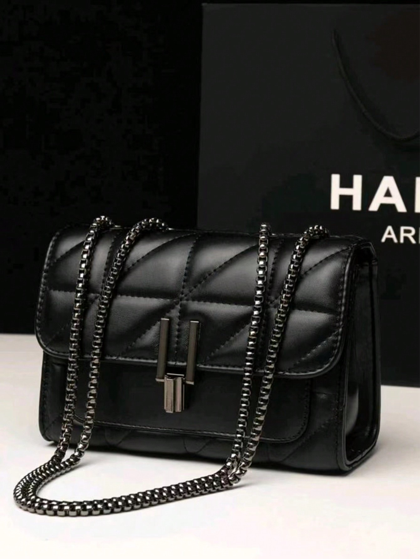 Sac à bandoulière élégant pour femmes avec sangle en chaîne, sac bandoulière matelassé, — vue 10