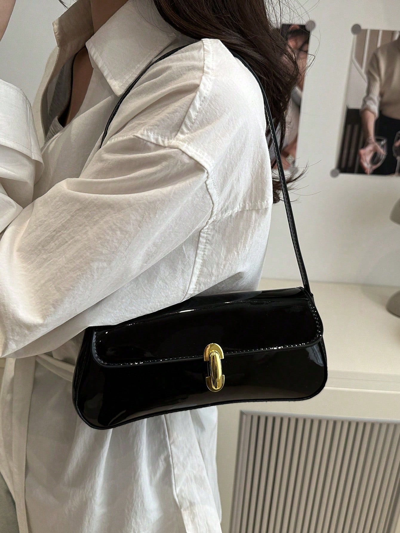 Sac à bandoulière rétro pour femmes, avec rabat sous le bras. Convient pour les — vue 10