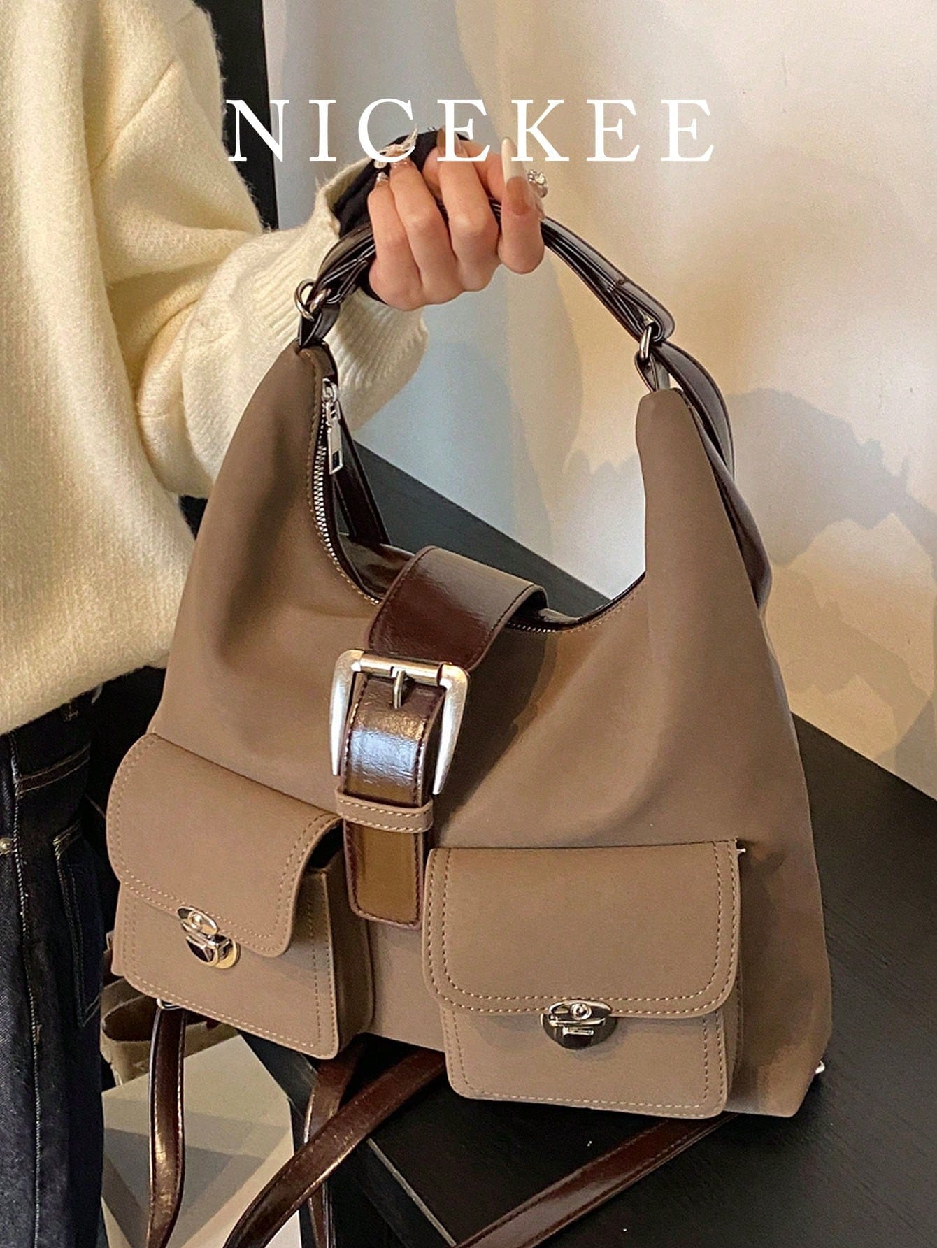 Sac à bandoulière rétro artificiel à la mode, grande capacité, design de niche à poches
