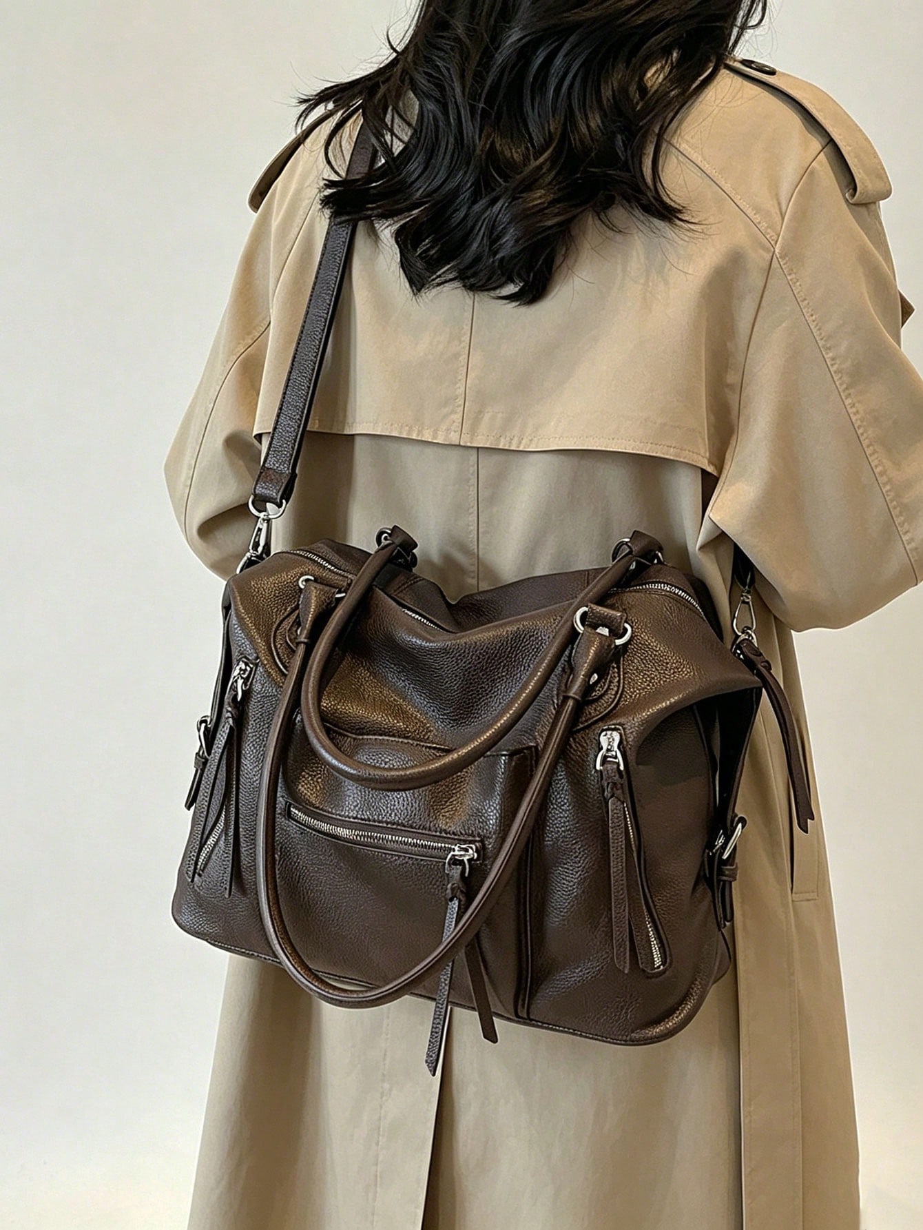 Sac bandoulière grande capacité en similicuir premium, sac fourre-tout vintage — vue 11