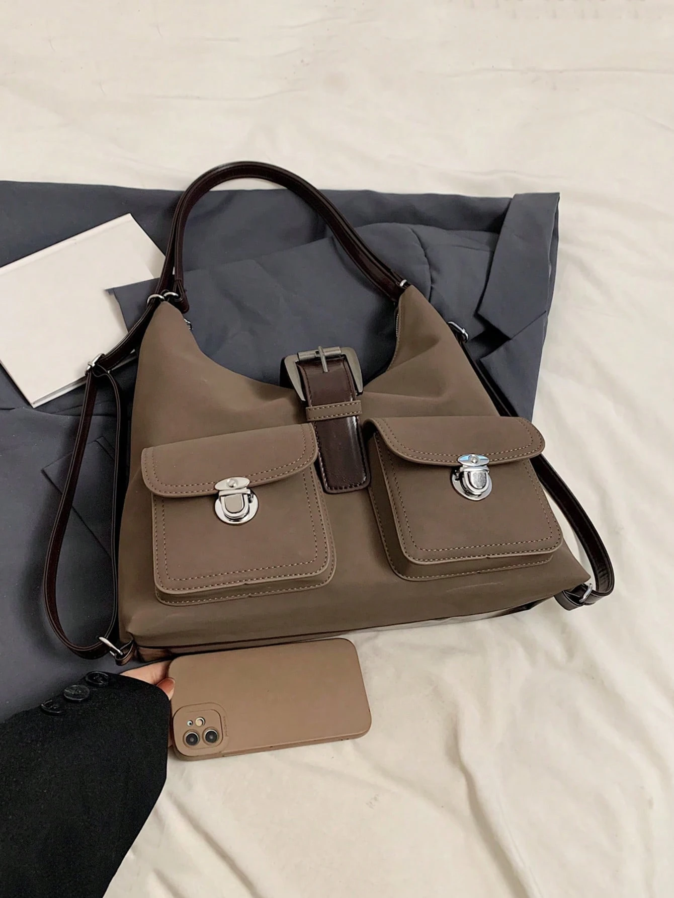 Sac à bandoulière rétro artificiel à la mode, grande capacité, design de niche à poches — vue 9