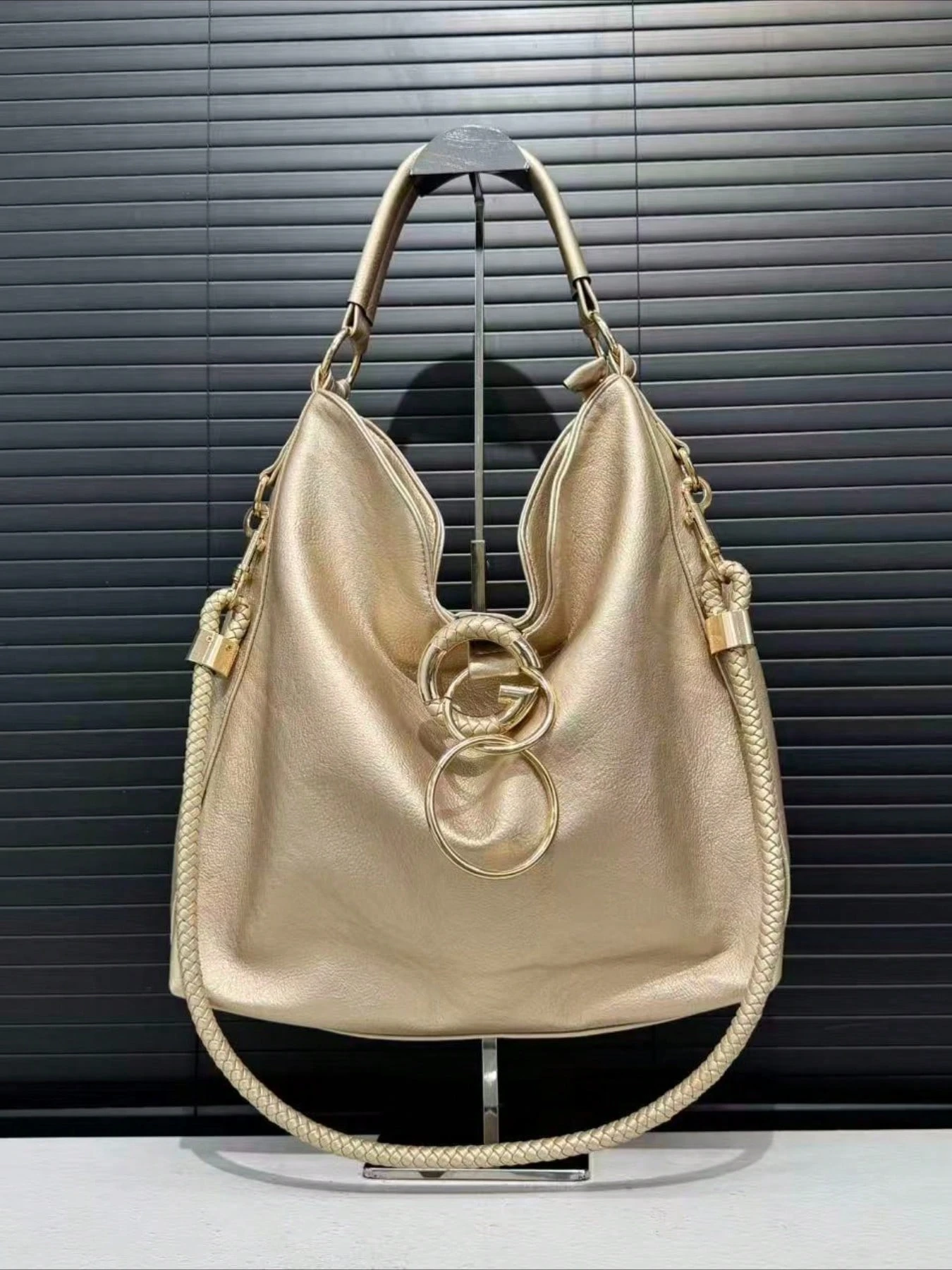 Sac à bandoulière grande capacité style bohème noir pour femmes, sac fourre-tout — vue 12