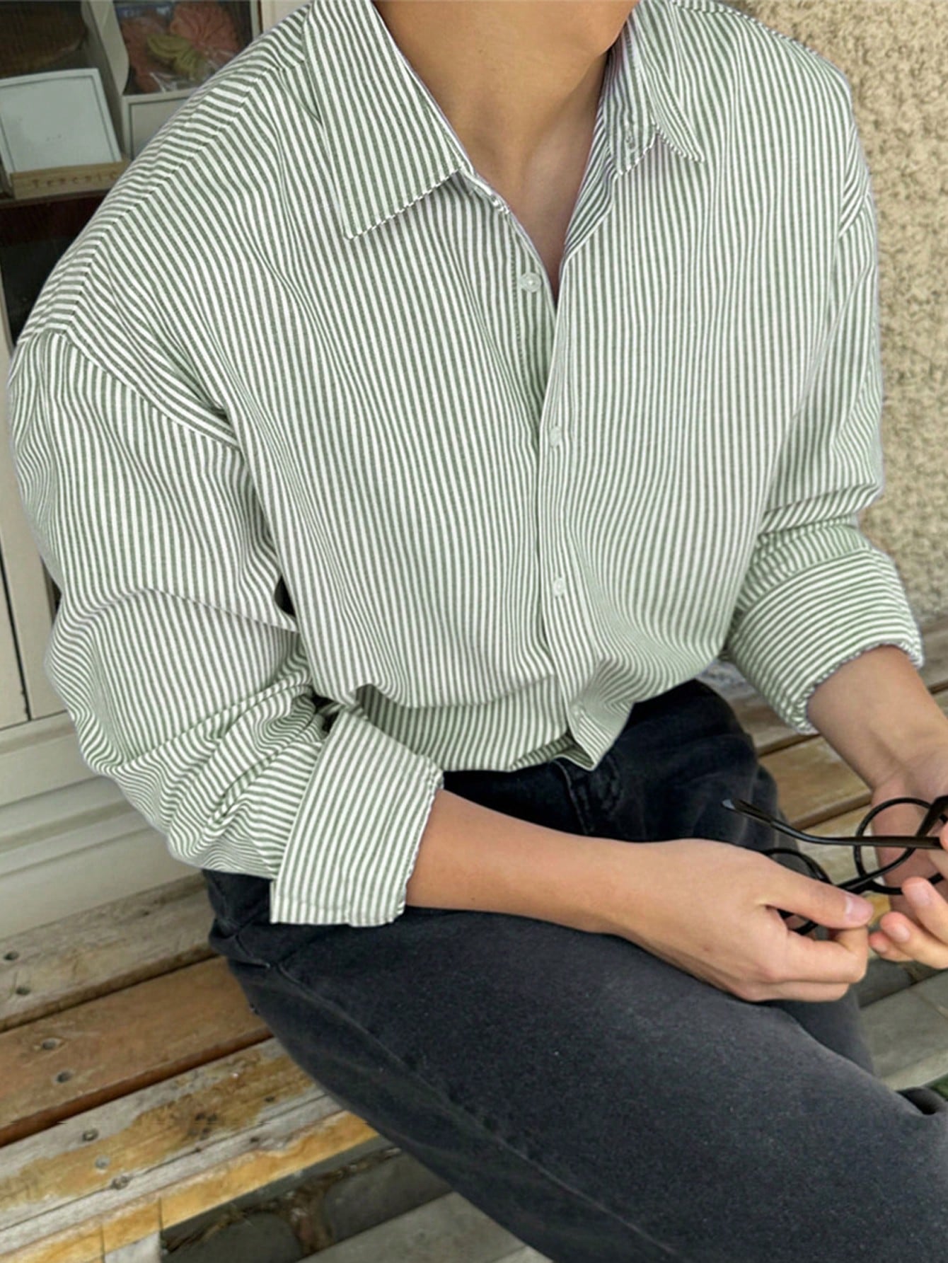 DAZY Chemise décontractée rayée pour hommes, mode minimaliste pour le travail et le port — vue 2