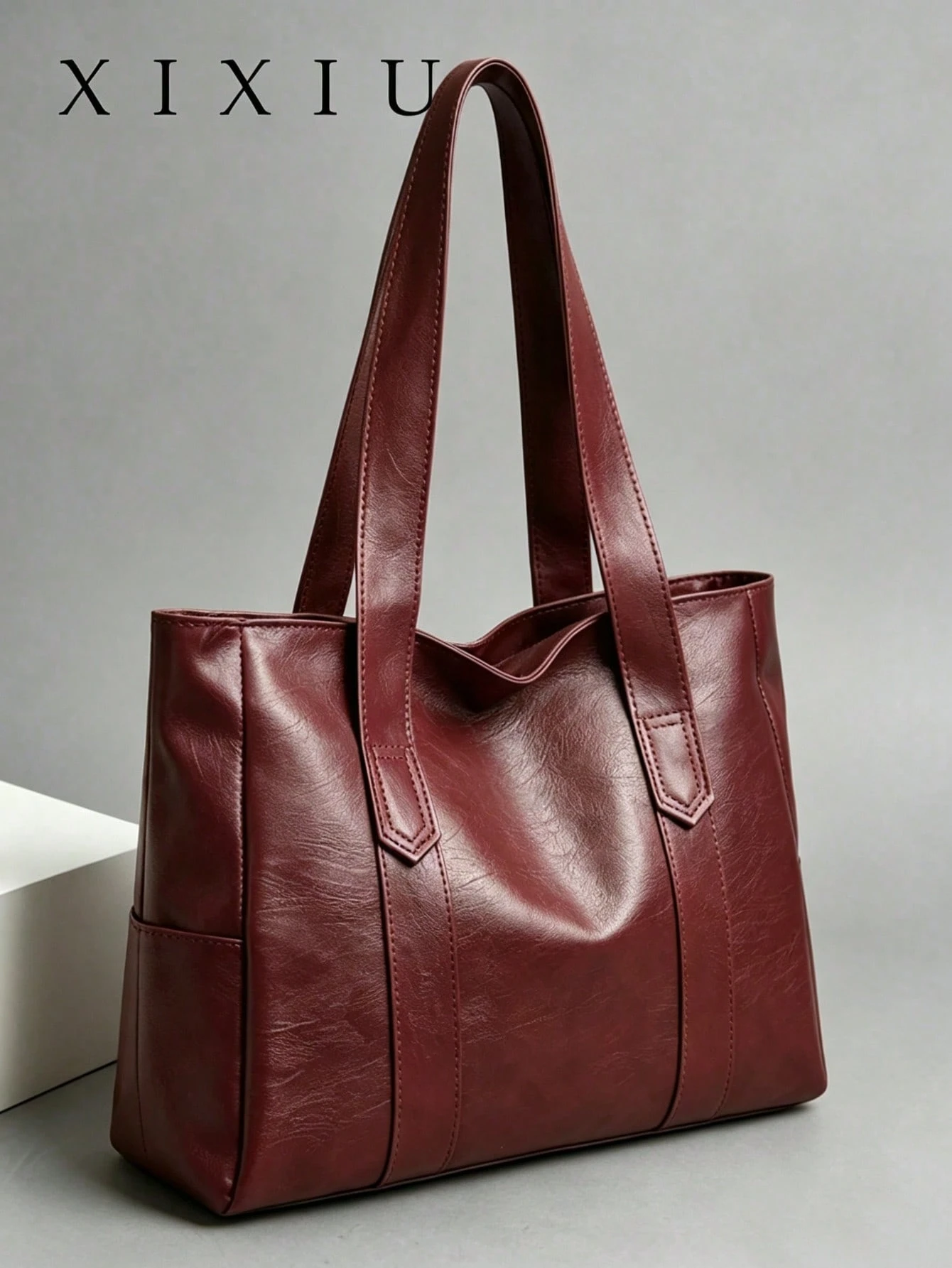 Sac fourre-tout à l'épaule pour femmes, couleur unie, en similicuir, avec poignée cousue — vue 2