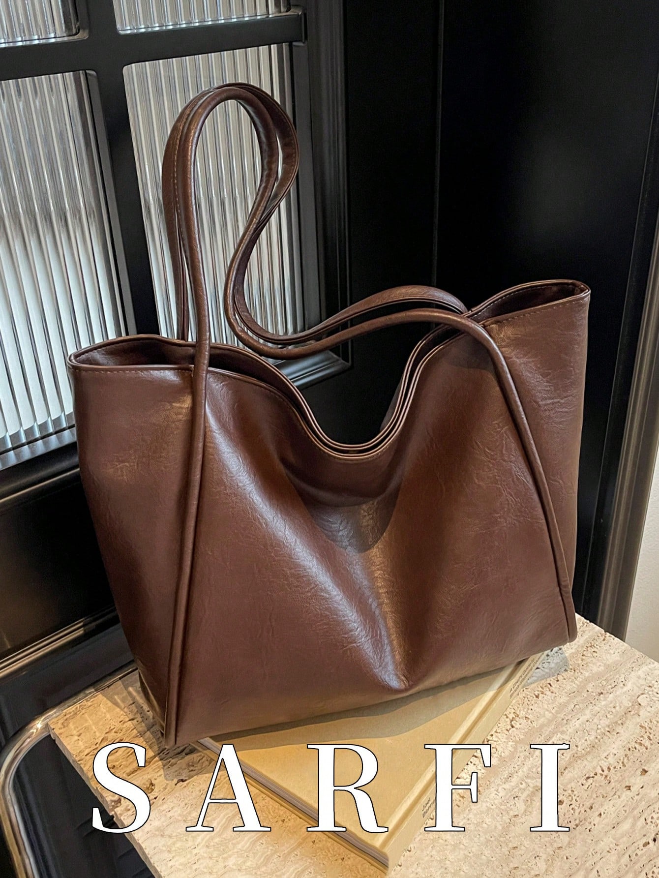 Sac à main élégant bordeaux pour femme, sac à la mode pour les trajets — vue 2