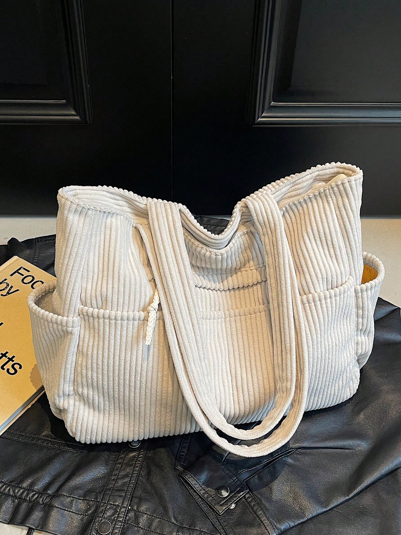 2026 Nouveau sac à bandoulière grande capacité pour femme, design de niche, décontracté — vue 2