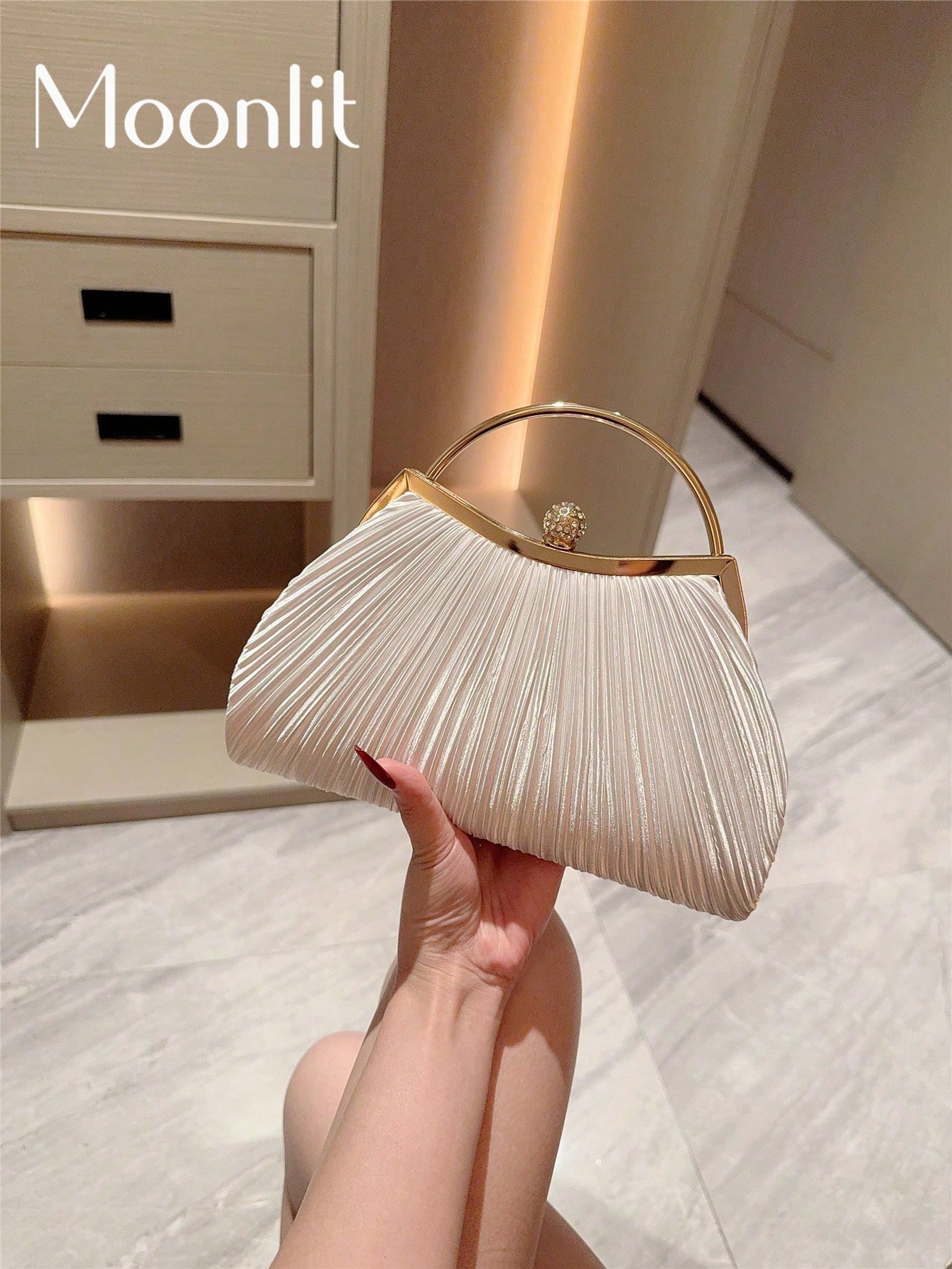Sac seau léger, décontracté et professionnel avec décoration de strass, mini design à — vue 4