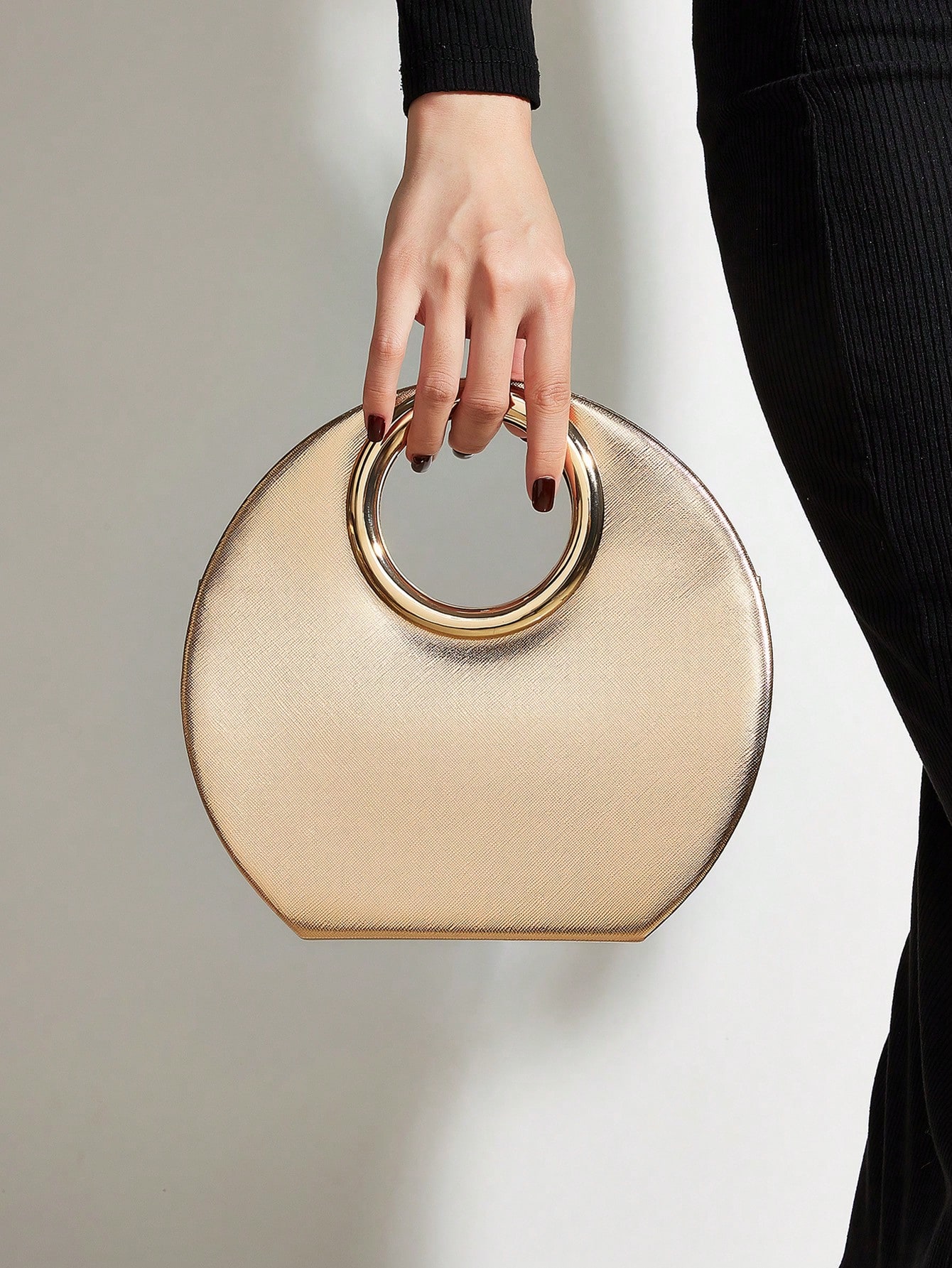 Sac à main élégant en PU pour femmes, pochette minimaliste à chaîne, sac de luxe léger — vue 4