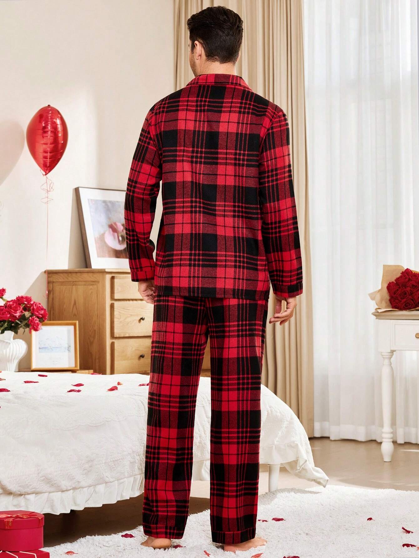 CoupledUp 1 set Homme Jour de la Saint-Valentin Pyjama à carreaux décontracté avec col — vue 2