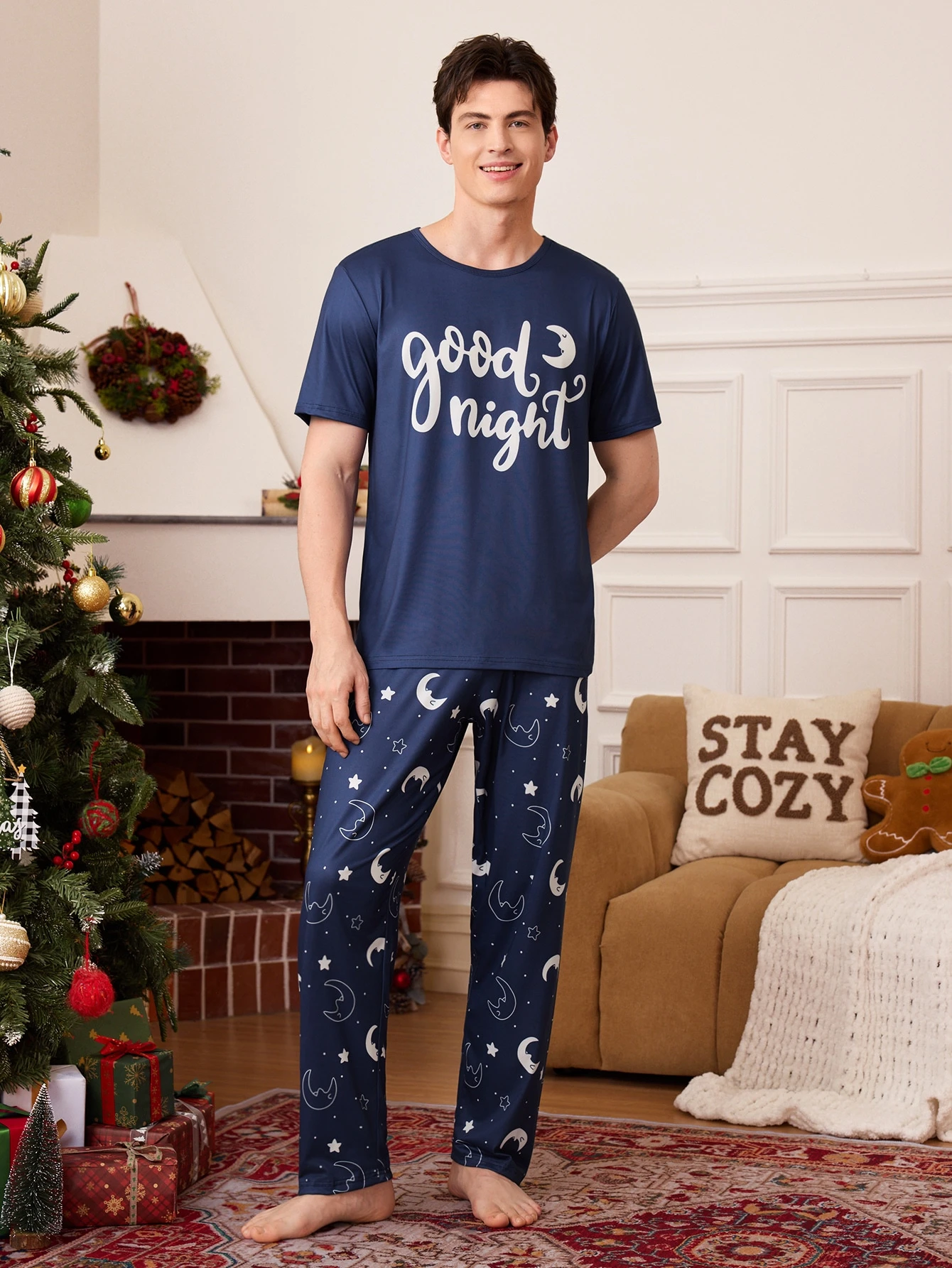 CoupledUp Ensemble pyjama homme avec imprimé hamburger et frites, manches courtes, — vue 2
