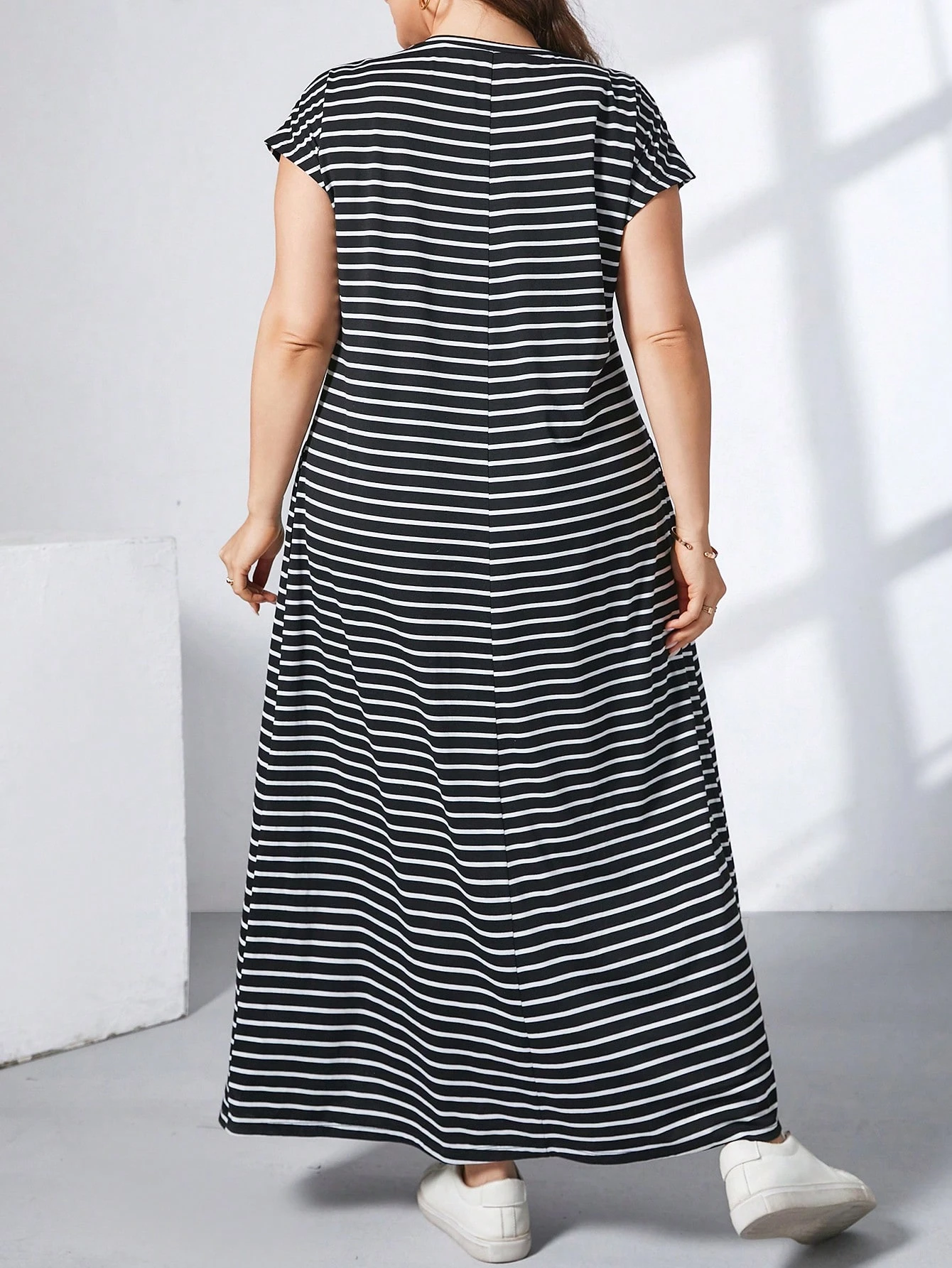 Essnce Robe longue verte à manches courtes, style simple et décontracté — vue 9
