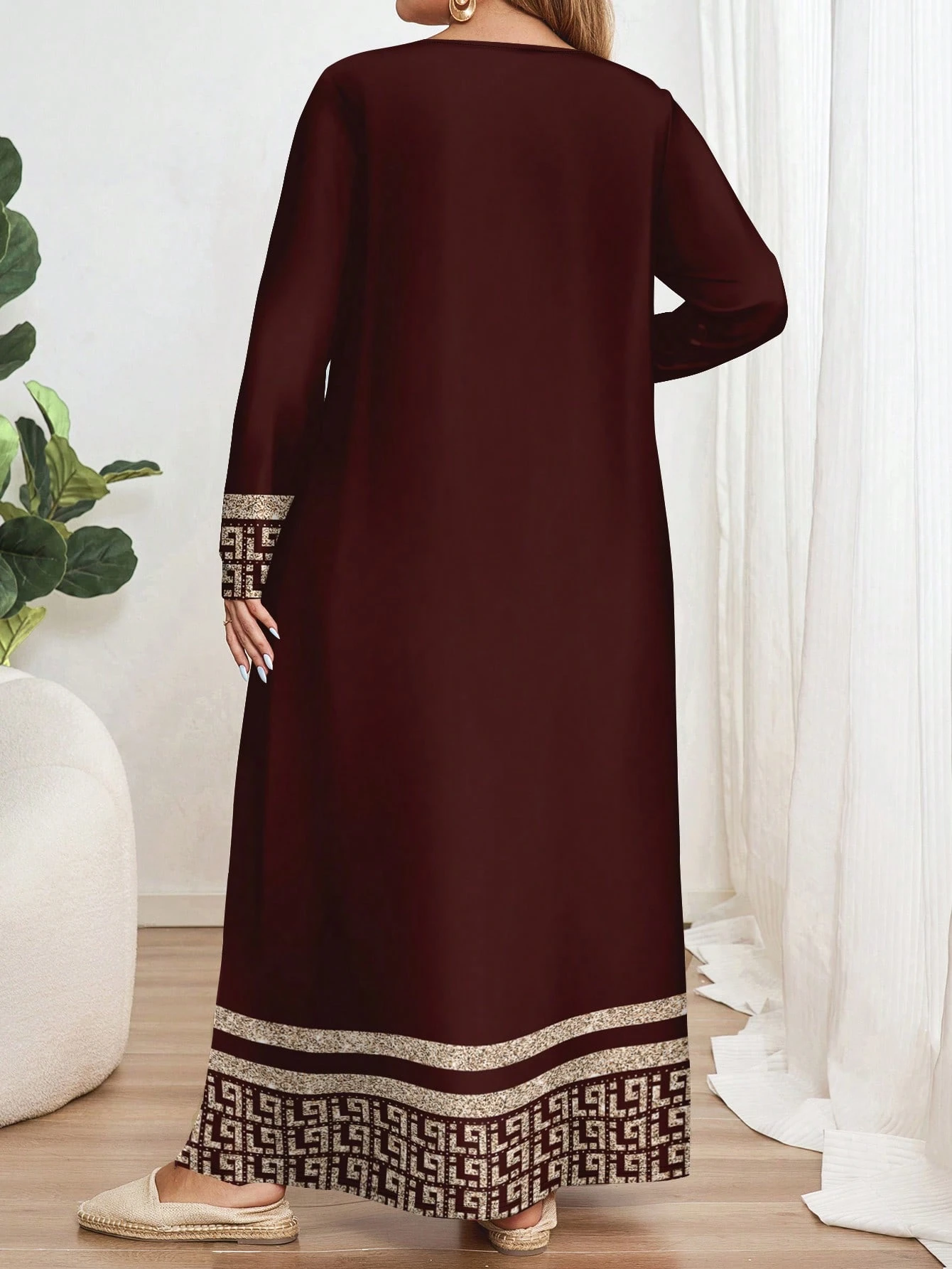 EMERY ROSE Robe à manches longues col rond imprimé géométrique classique grande taille, — vue 7