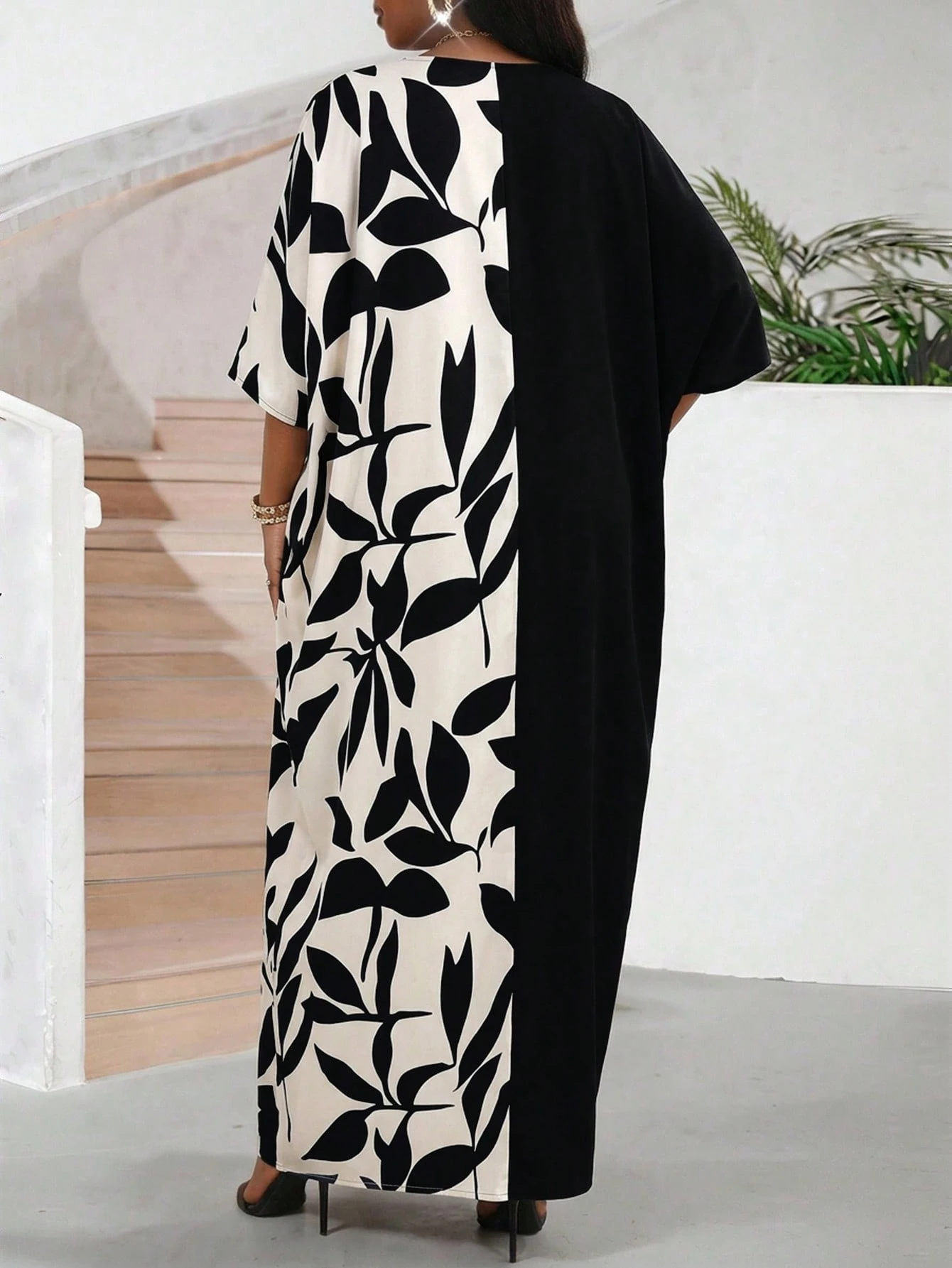 Lady Robe de soirée décontractée à col V imprimé léopard pour grandes tailles — vue 7