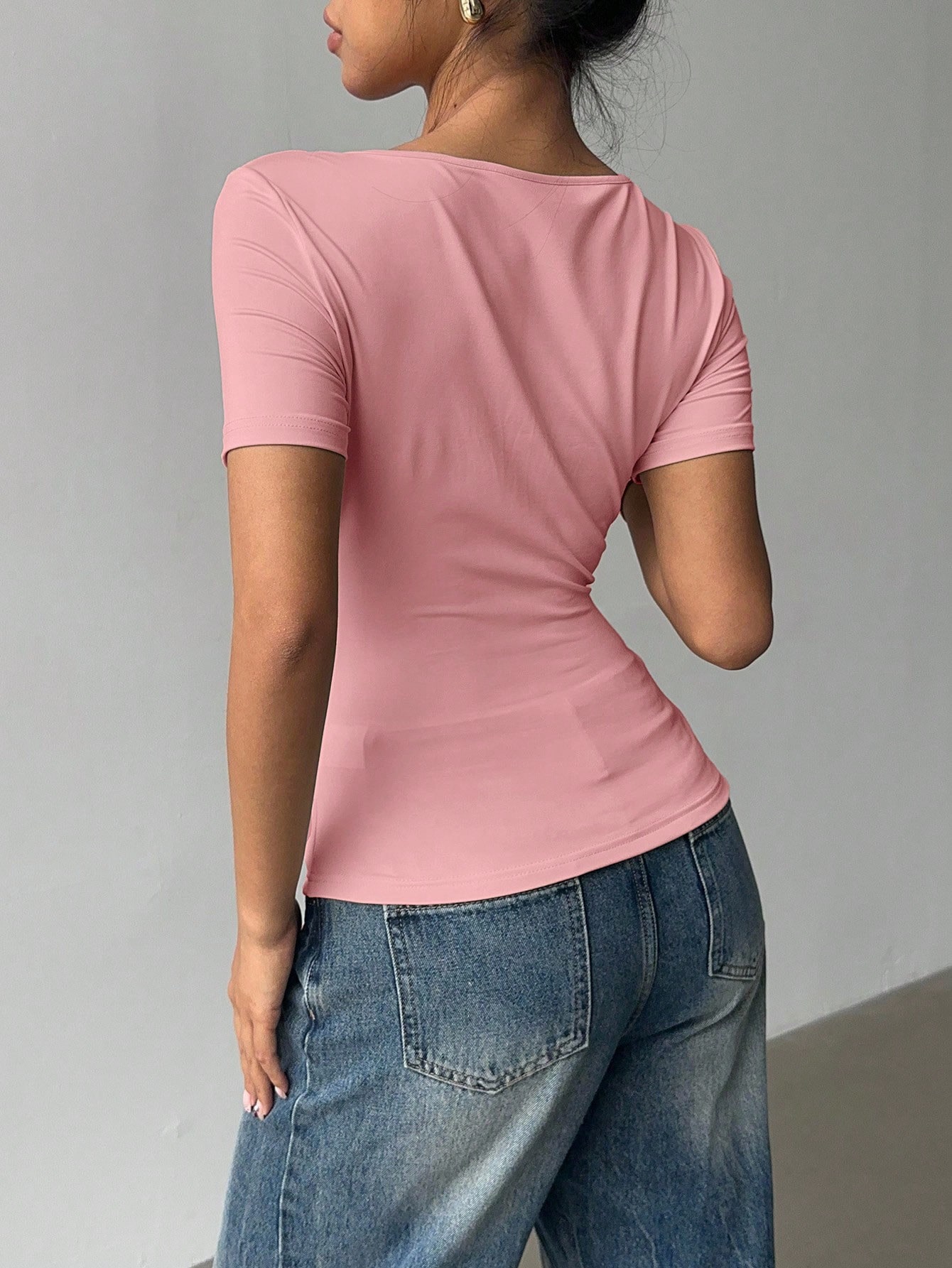 Siren Gaze T-shirt chic à manches courtes et col oblique, nouveau design élégant et — vue 12