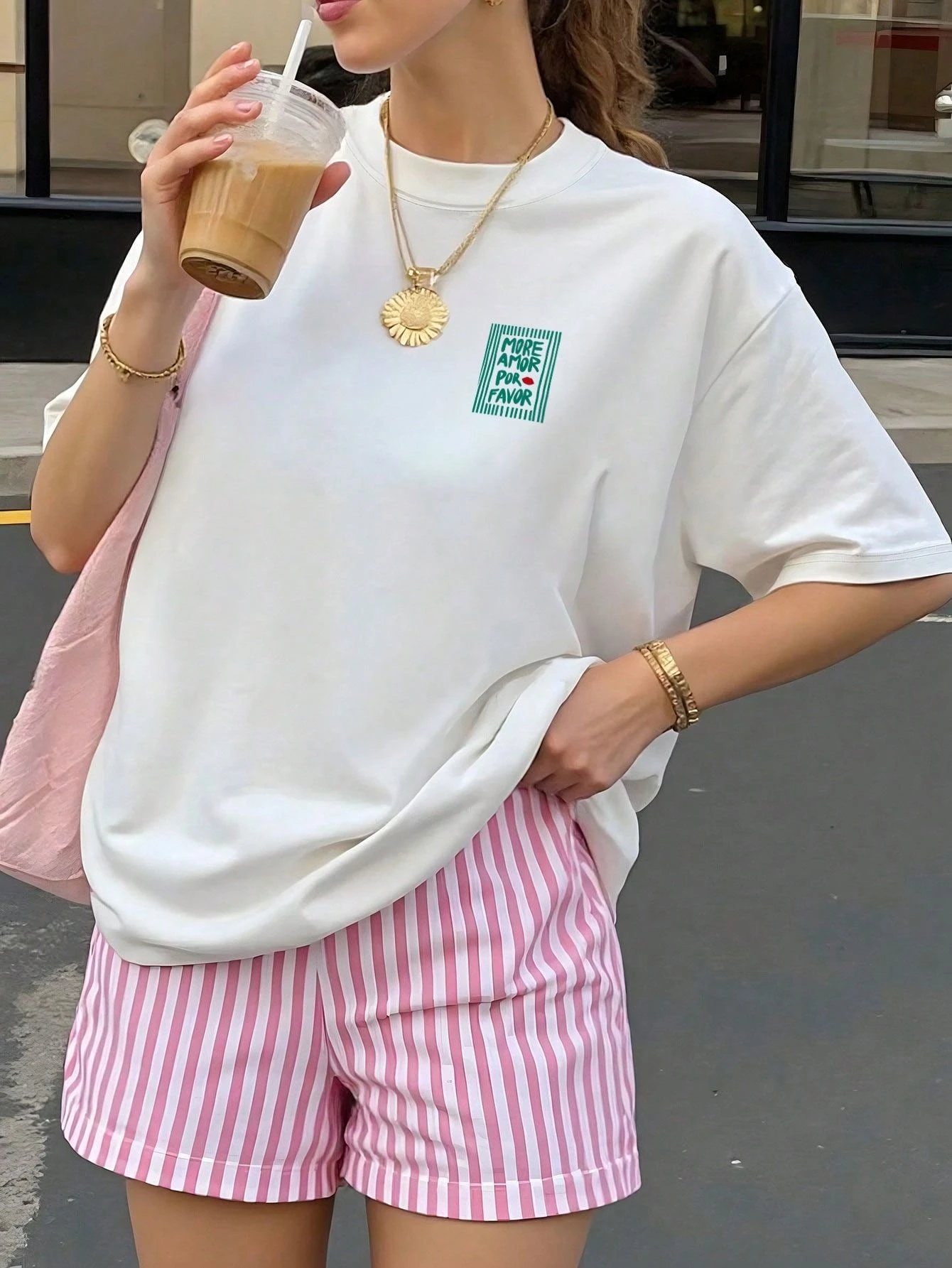 T-shirt décontracté à manches courtes et col rond pour femmes - motif imprimé, tissu doux — vue 7